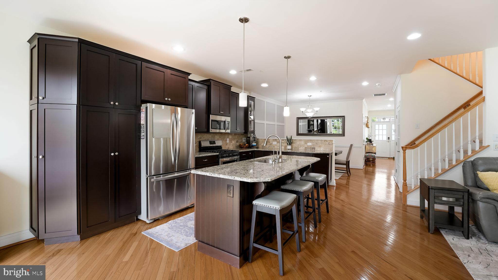 TH AT HERITAGE CNTR - Residential