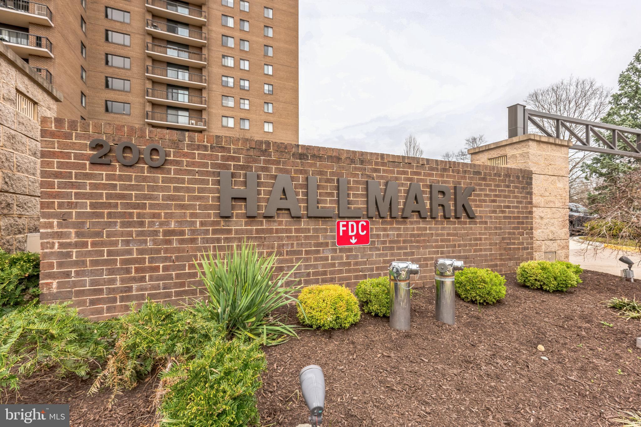HALLMARK - Residential Lease
