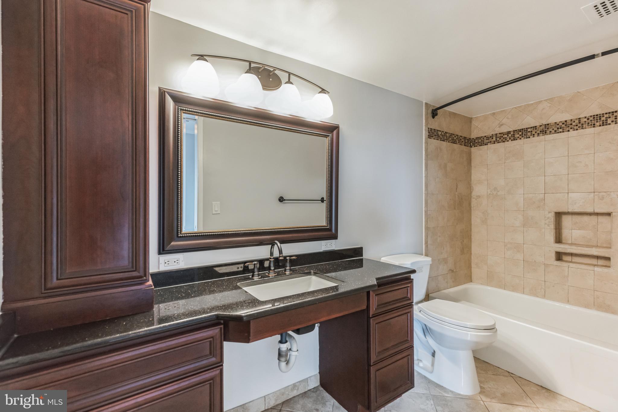 HALLMARK - Residential Lease