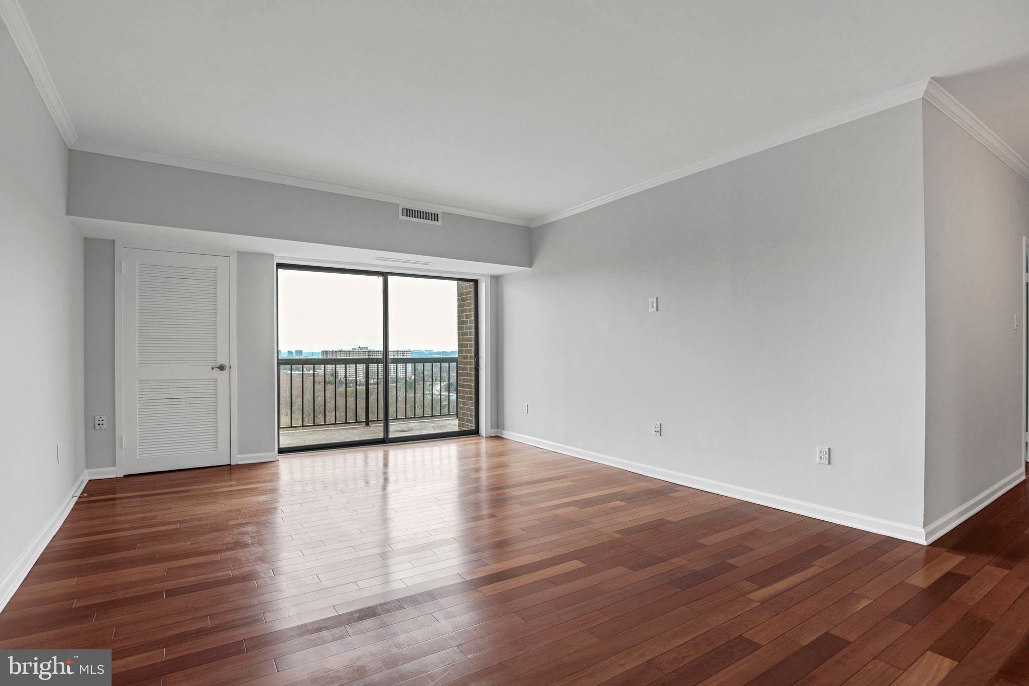 HALLMARK - Residential Lease