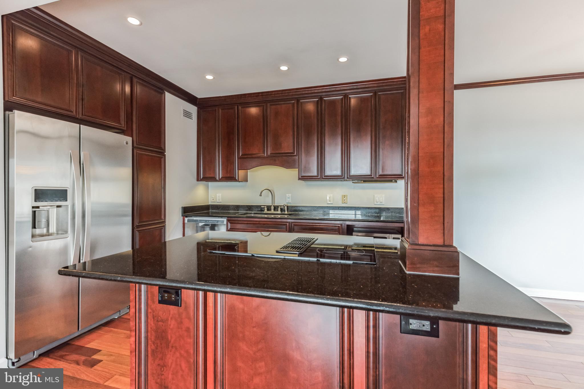 HALLMARK - Residential Lease
