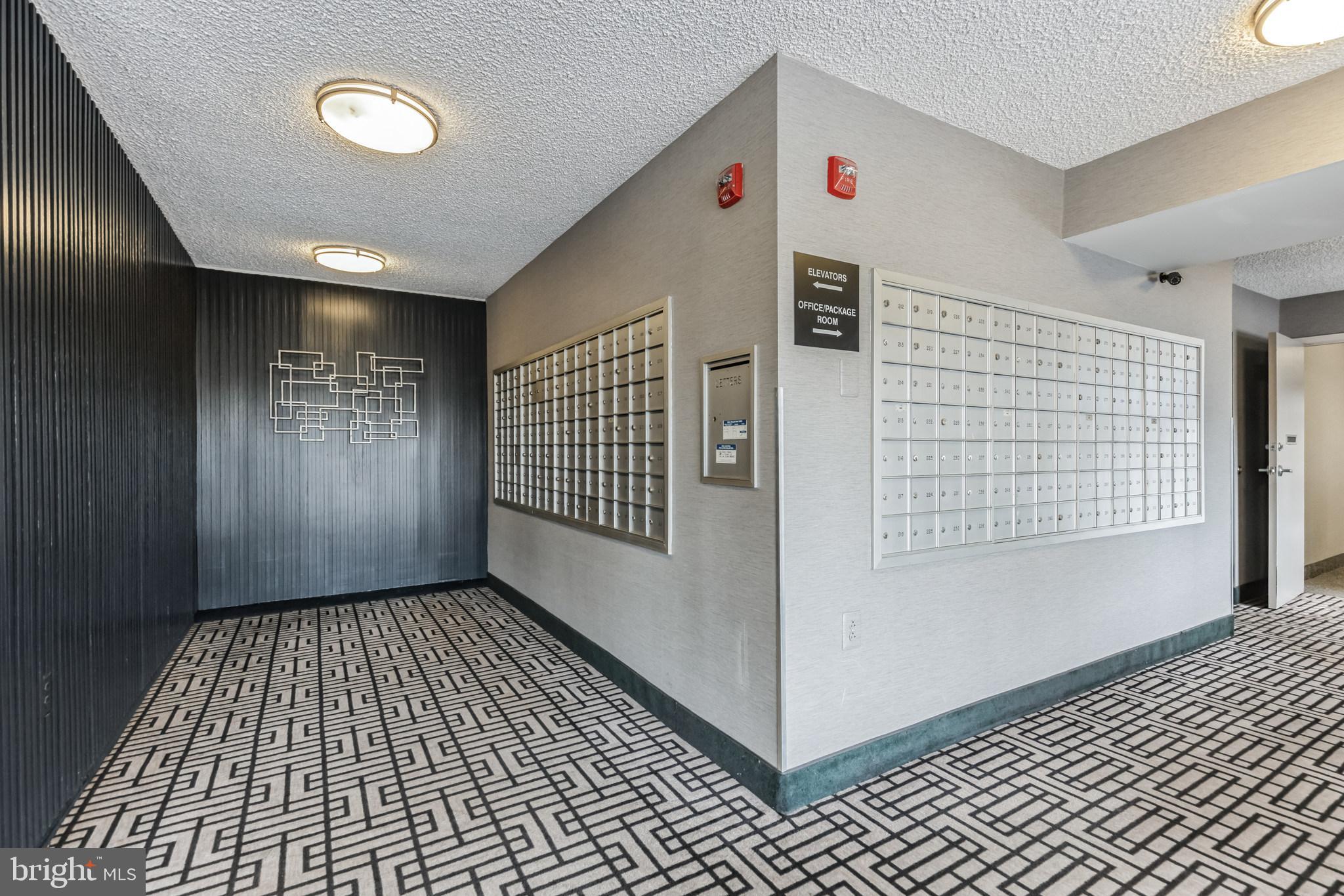 HALLMARK - Residential Lease