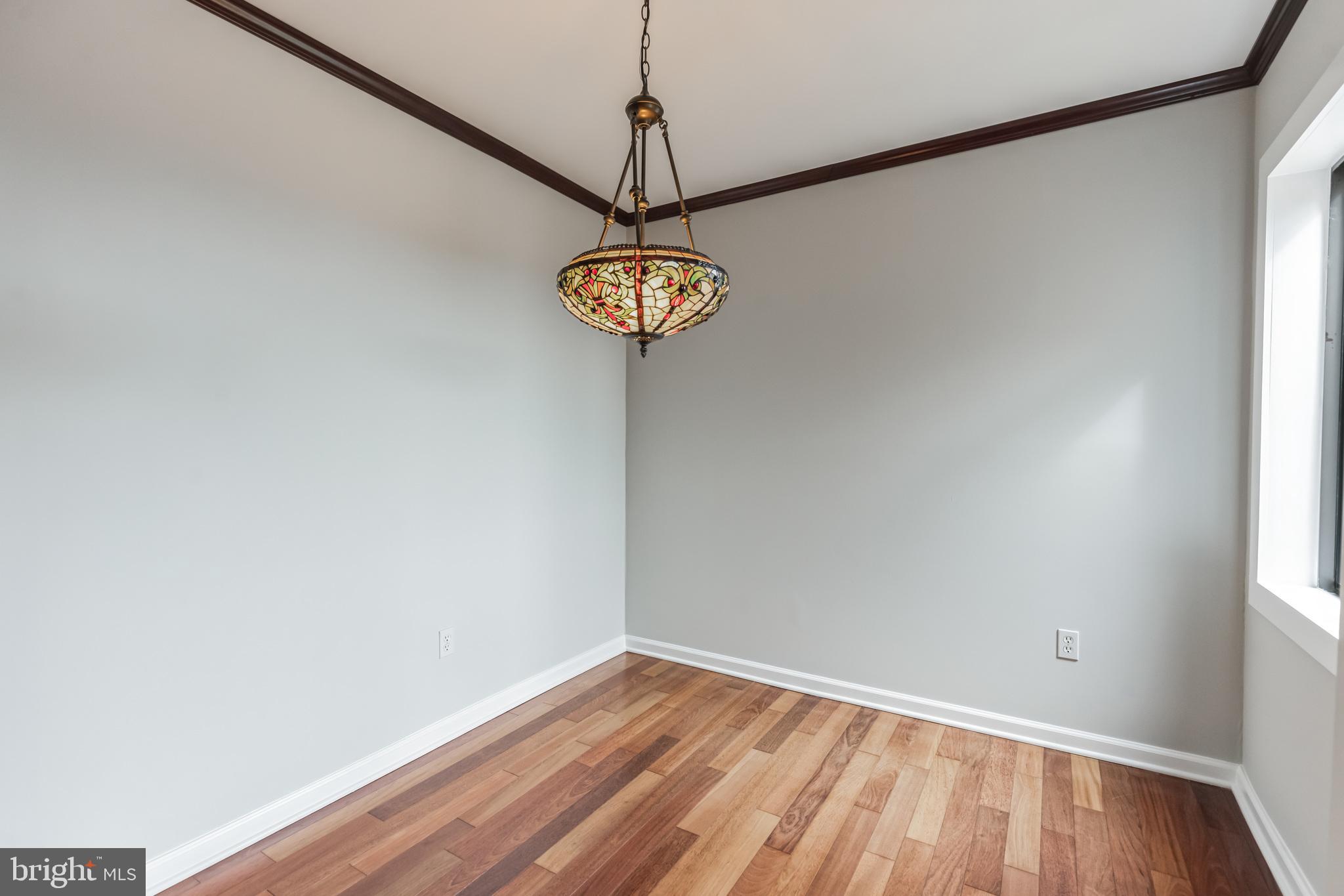 HALLMARK - Residential Lease