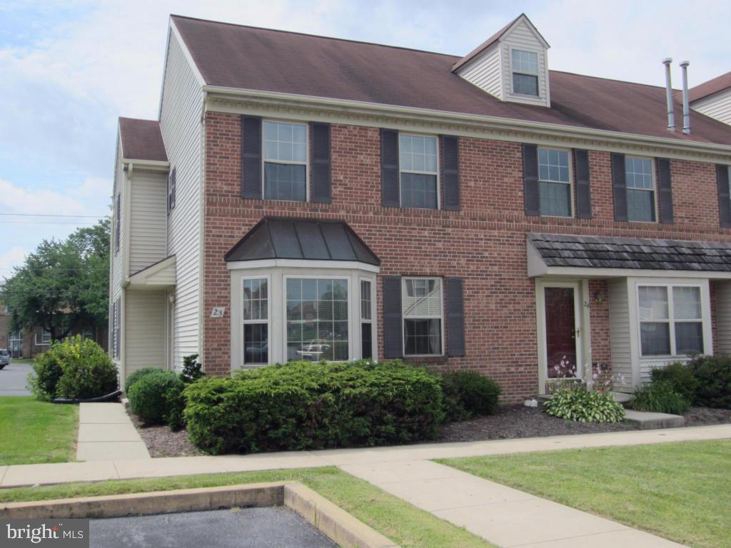 OAKVIEW VILLAGE - Residential