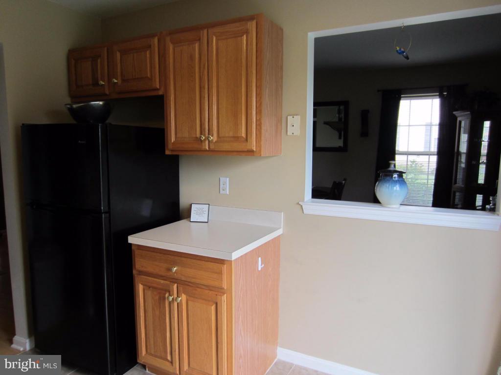 OAKVIEW VILLAGE - Residential