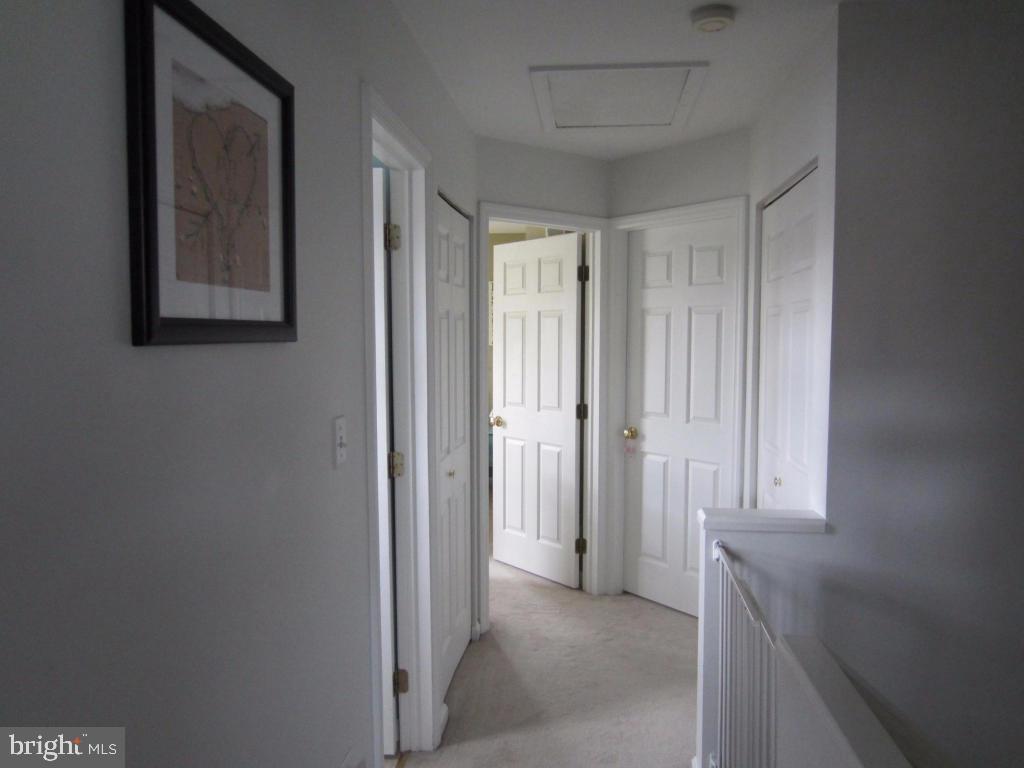 OAKVIEW VILLAGE - Residential
