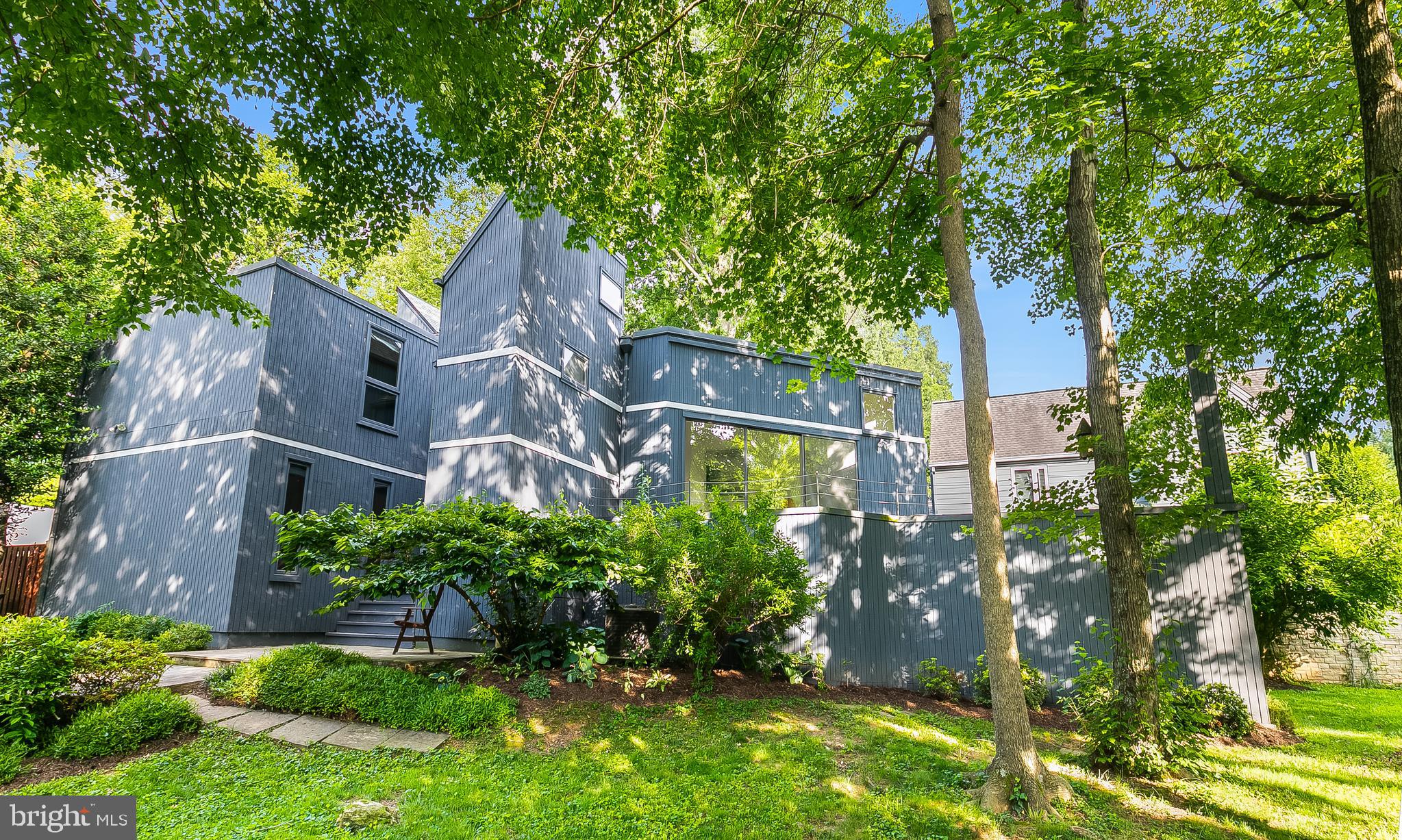 BEVERLY MANOR - Residential