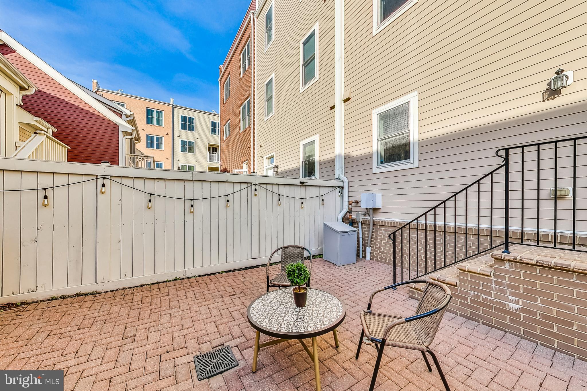 POTOMAC  YARDS - Residential