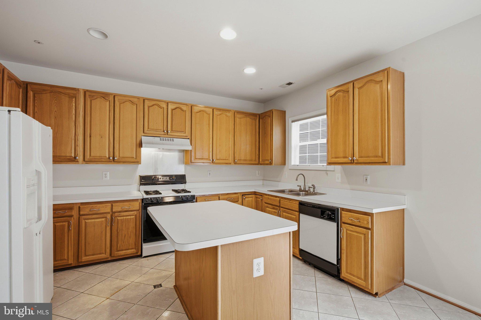 QUAIL RUN SOUTH - Residential