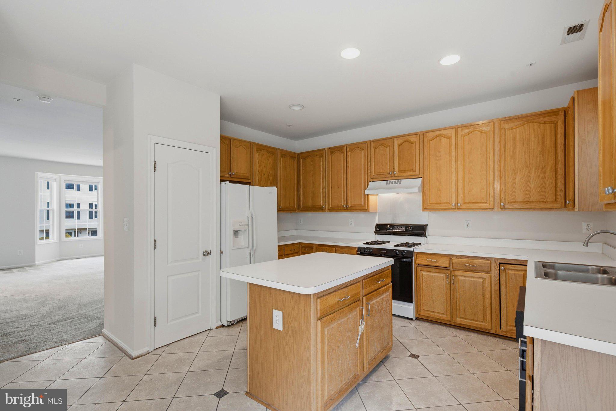 QUAIL RUN SOUTH - Residential