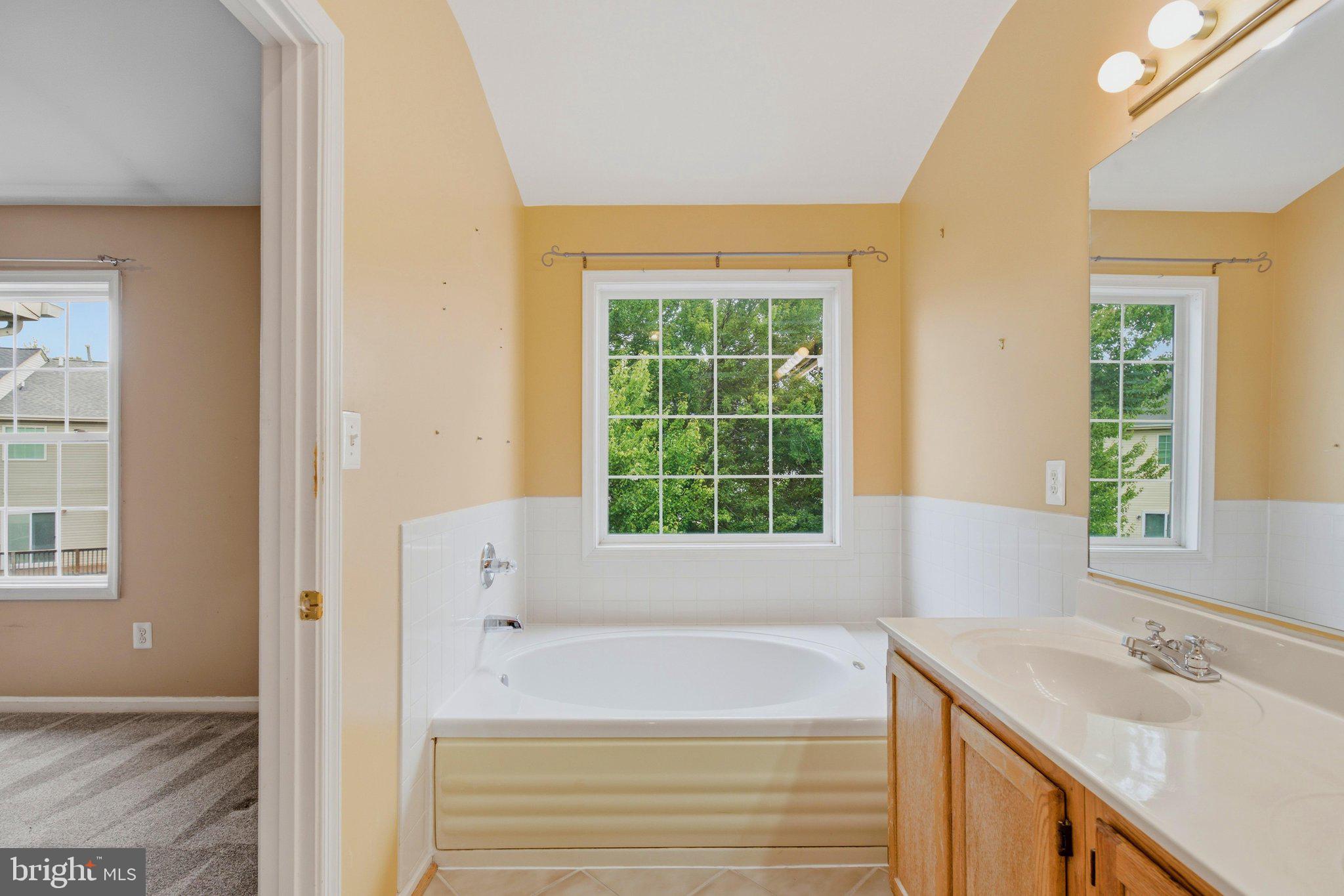 QUAIL RUN SOUTH - Residential