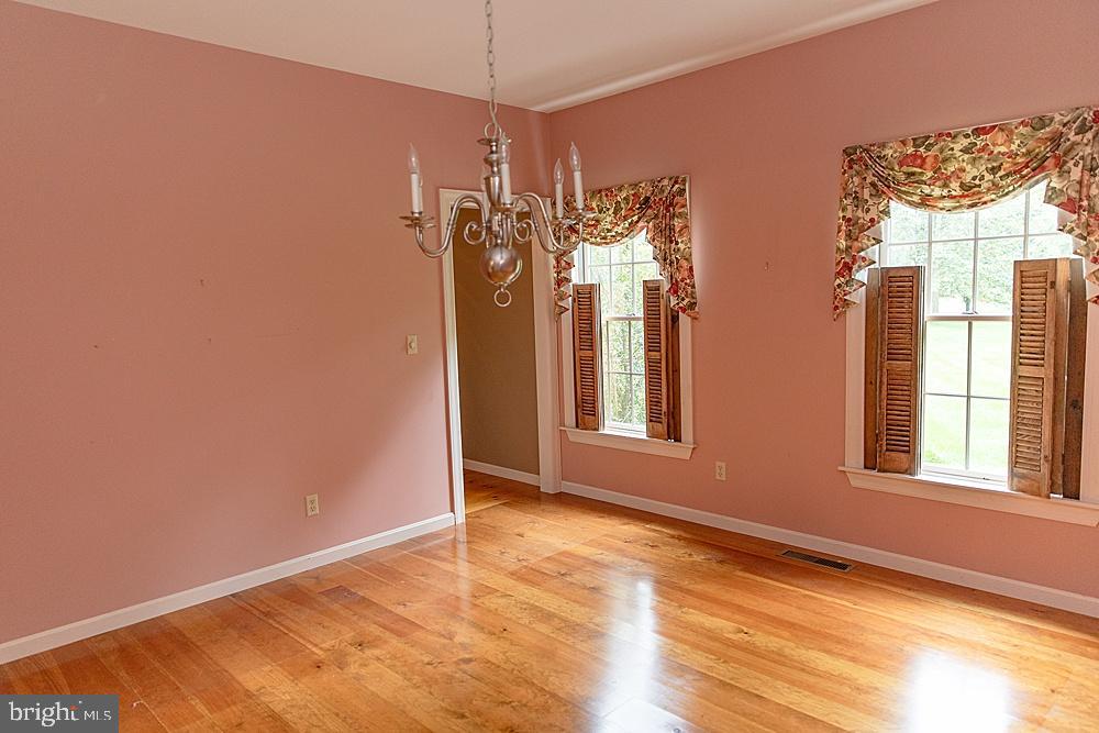 LEXINGTON MANOR - Residential