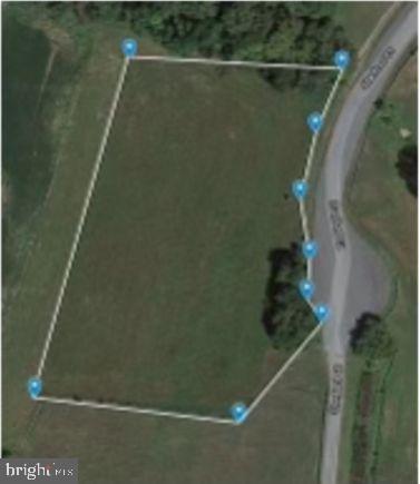 Prime L‑1 Limited Industrial lot offering exceptional flexibility for light‑industrial, commercial, and business operations in one of Frederick County’s fastest‑growing corridors. This zoning supports a wide range of uses including warehousing, distribution, flex industrial buildings, contractor shops, small‑scale manufacturing, R&D, and service‑based business facilities. Ideal for companies needing shop space, equipment storage, fleet parking, or a custom‑built industrial facility.
The location provides outstanding regional access with quick connections to I‑70, I‑270, US‑15, and major transportation routes serving Maryland, Virginia, West Virginia, Pennsylvania, and the DC metro area. Industrial land in Frederick is increasingly scarce, making this parcel a strong long‑term investment with excellent development and income potential. Whether you’re expanding your business footprint or securing a high‑demand commercial asset, this L‑1 lot delivers the zoning, access, and opportunity that industrial users are actively seeking.