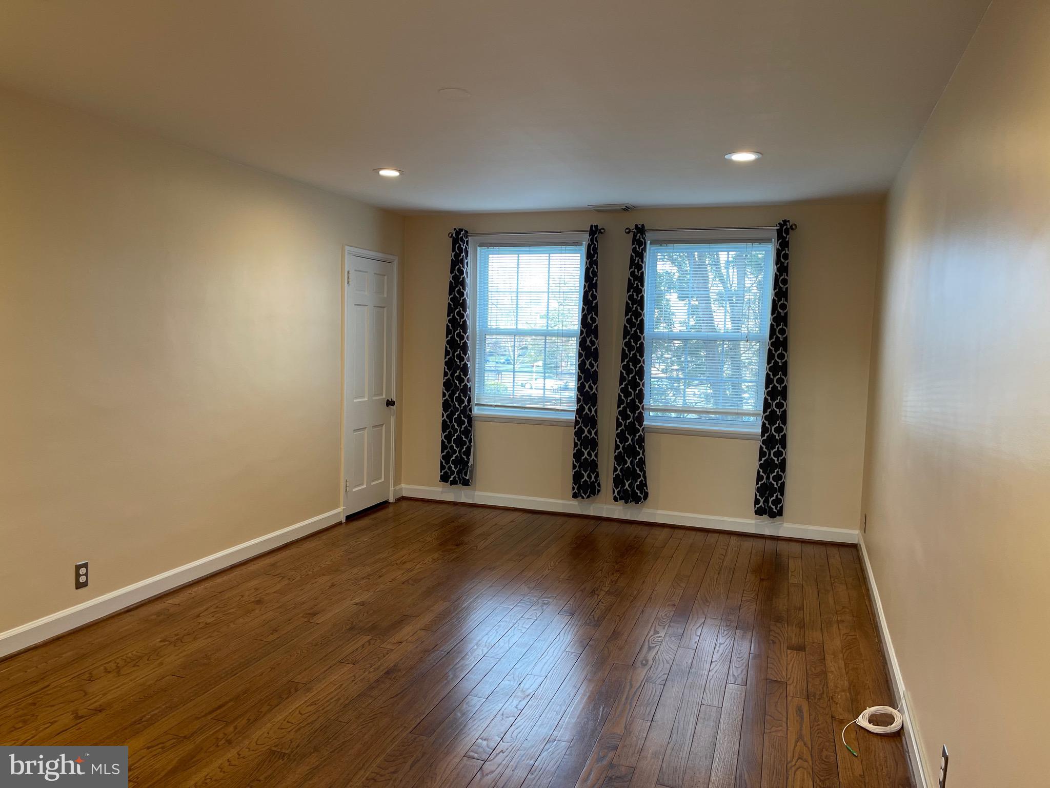 FAIRLINGTON ARBORS - Residential Lease