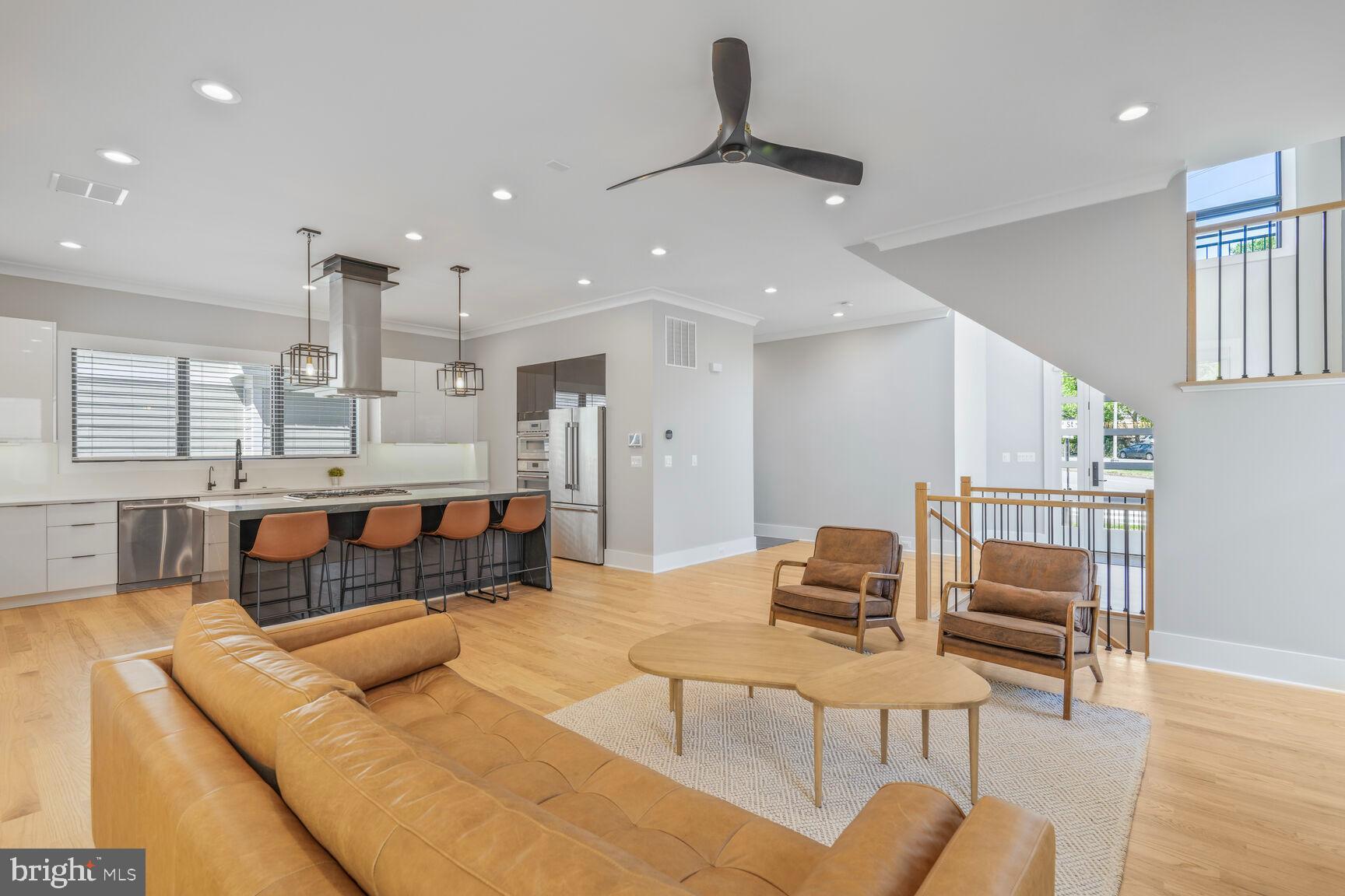 LYON PARK - Residential