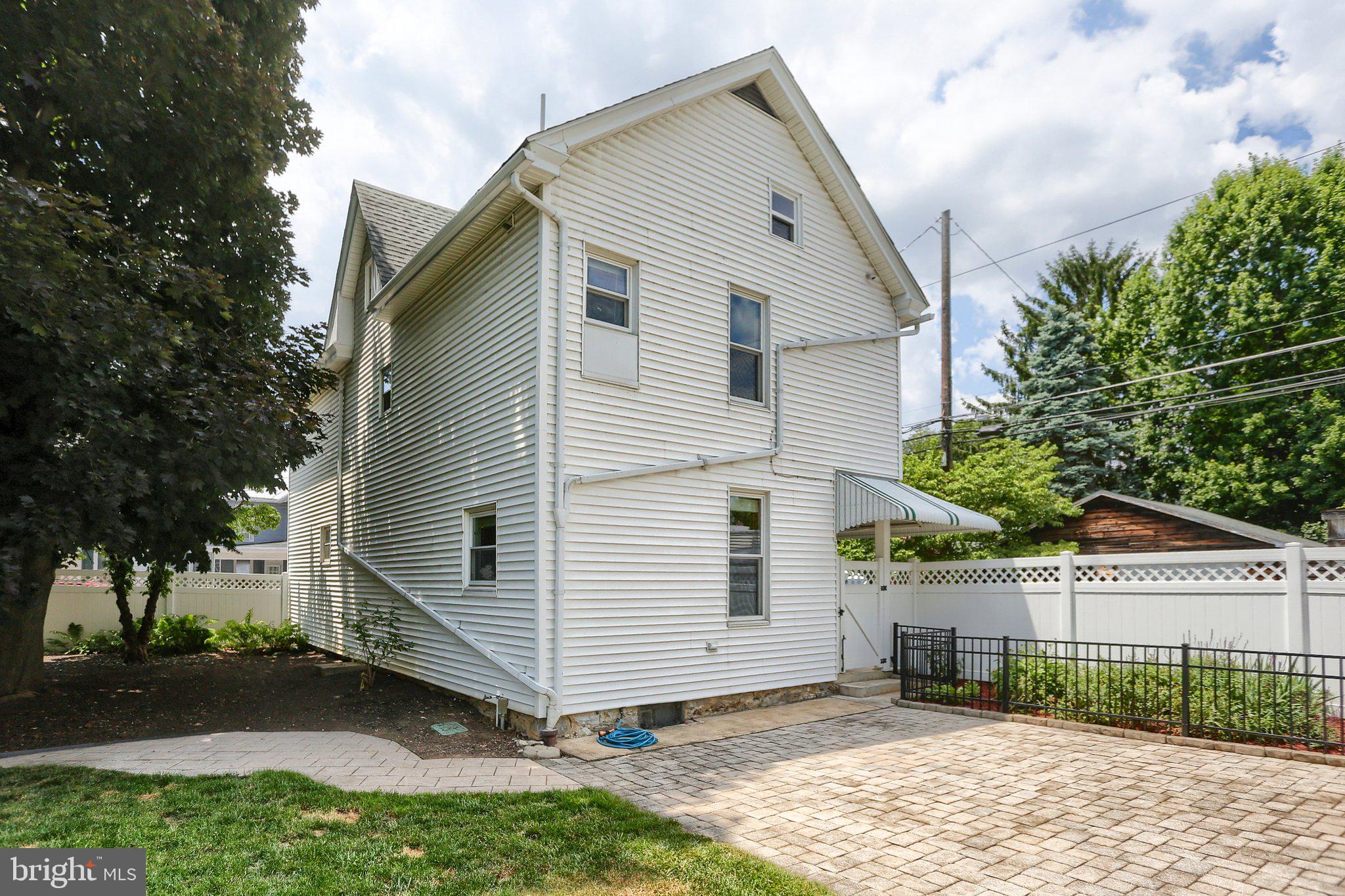 MECHANICSBURG BOROUGH - Residential