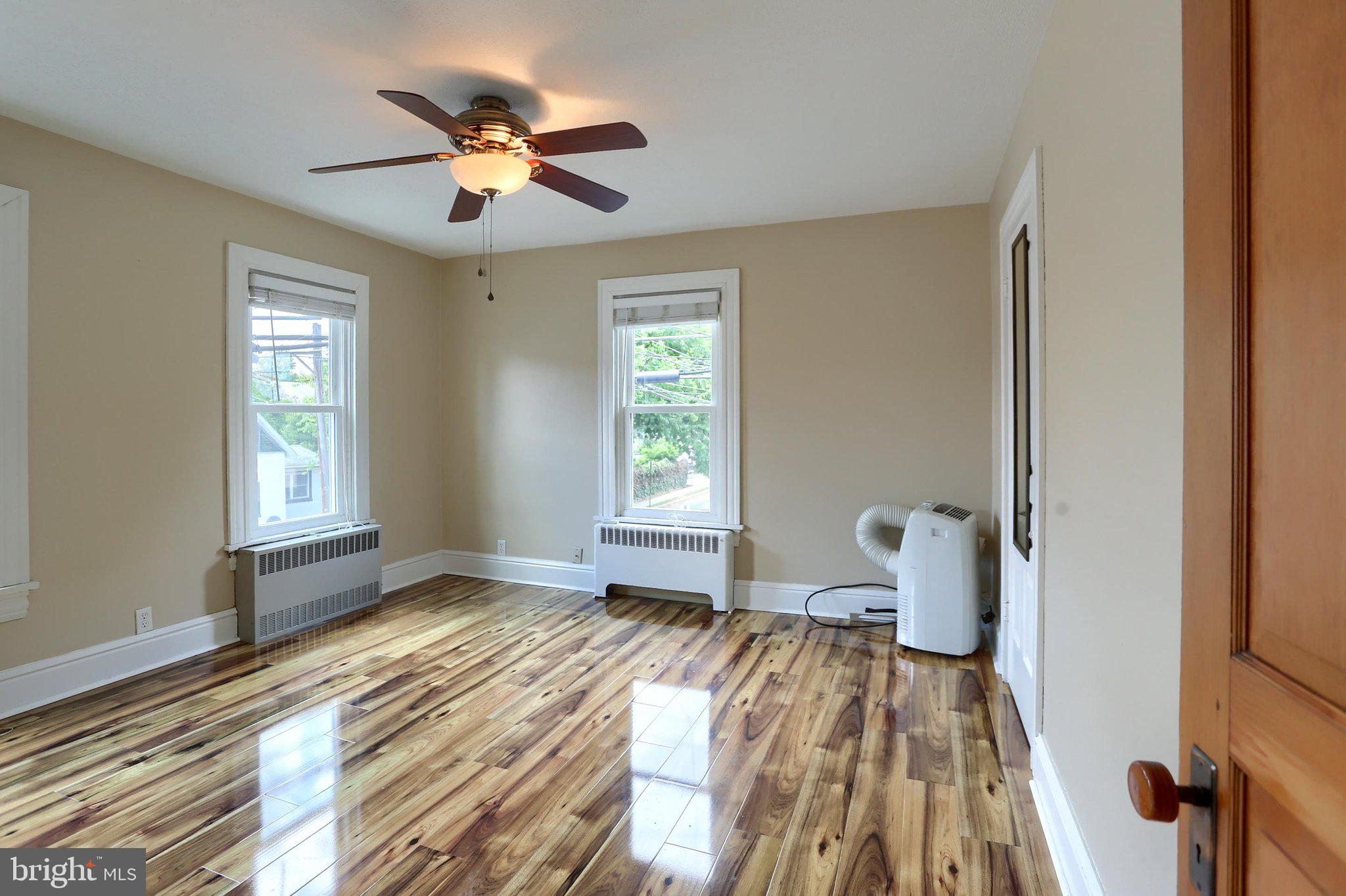 MECHANICSBURG BOROUGH - Residential