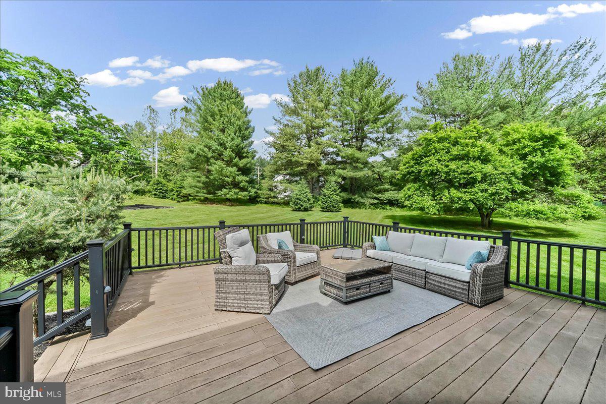 THE RIDINGS CHADDS - Residential