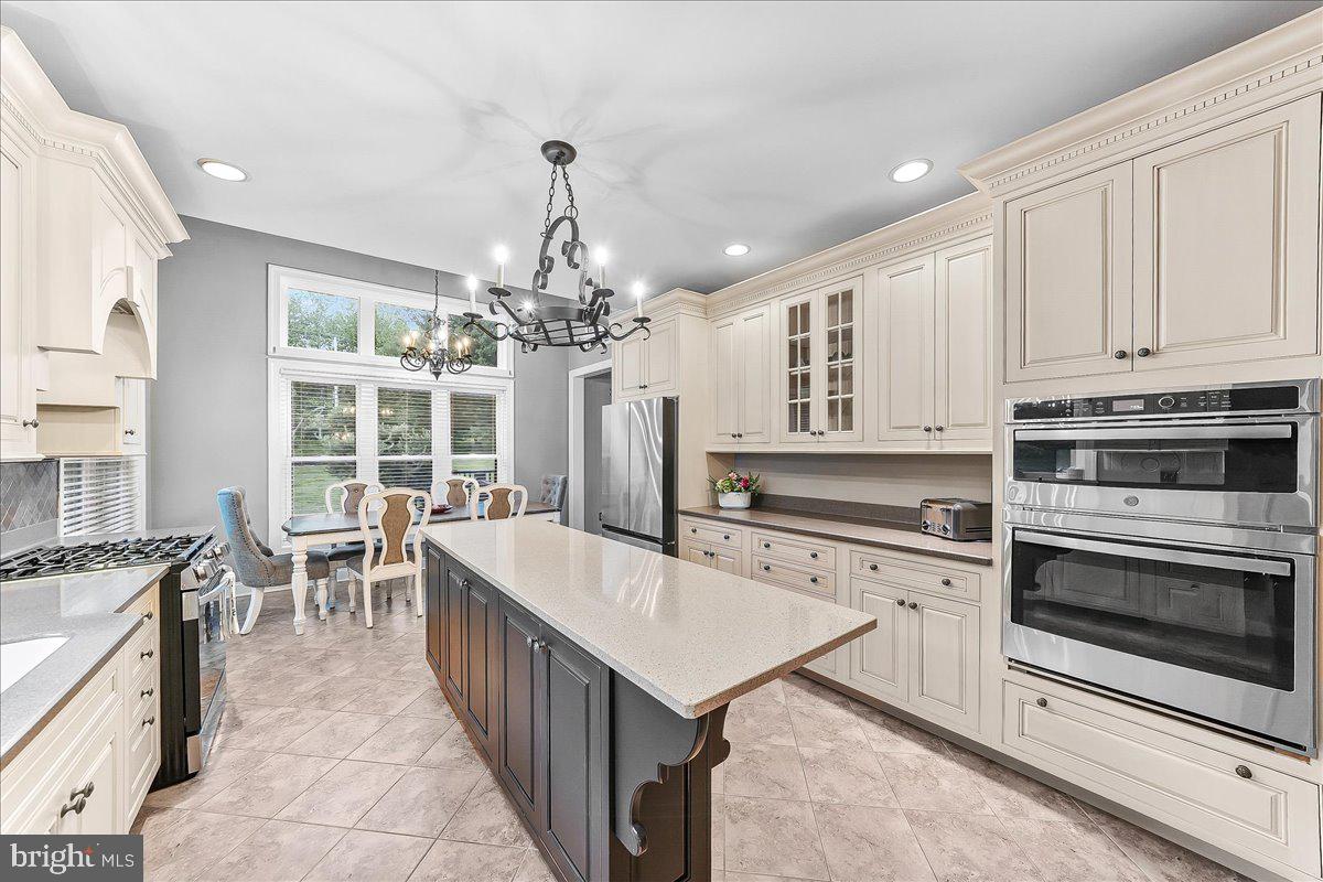THE RIDINGS CHADDS - Residential