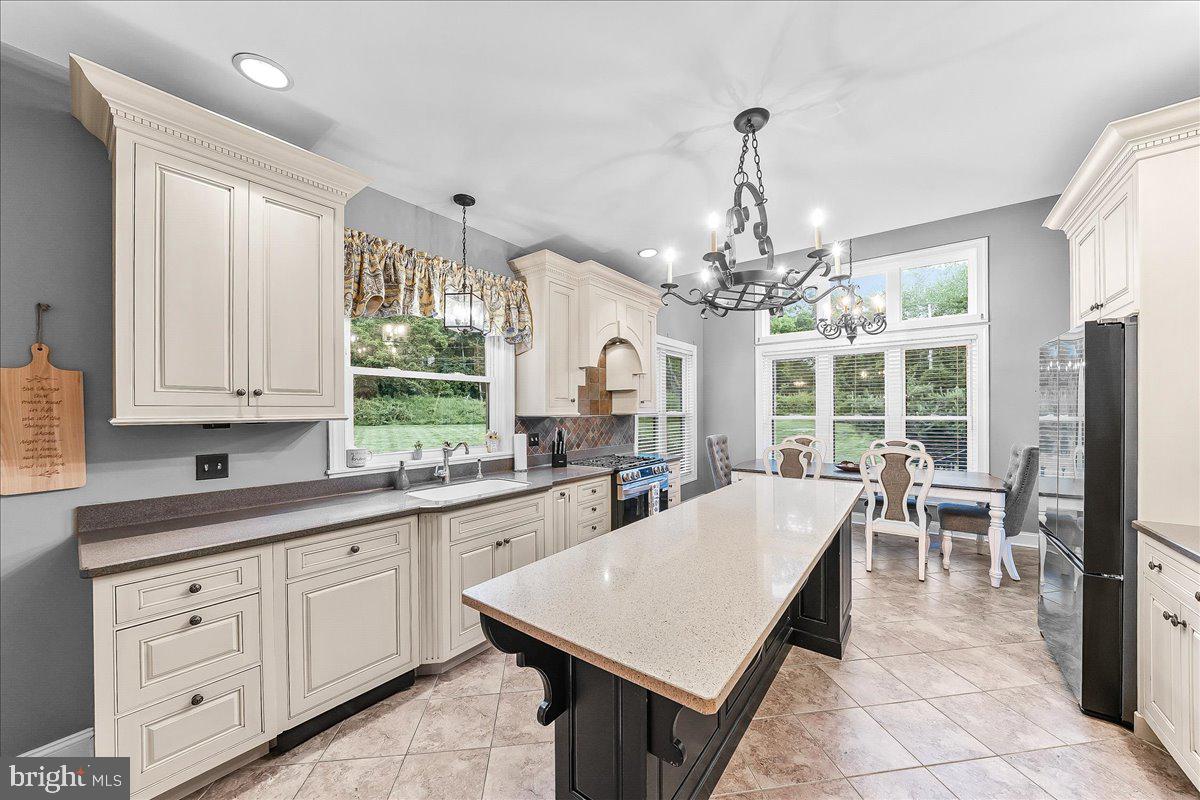 THE RIDINGS CHADDS - Residential