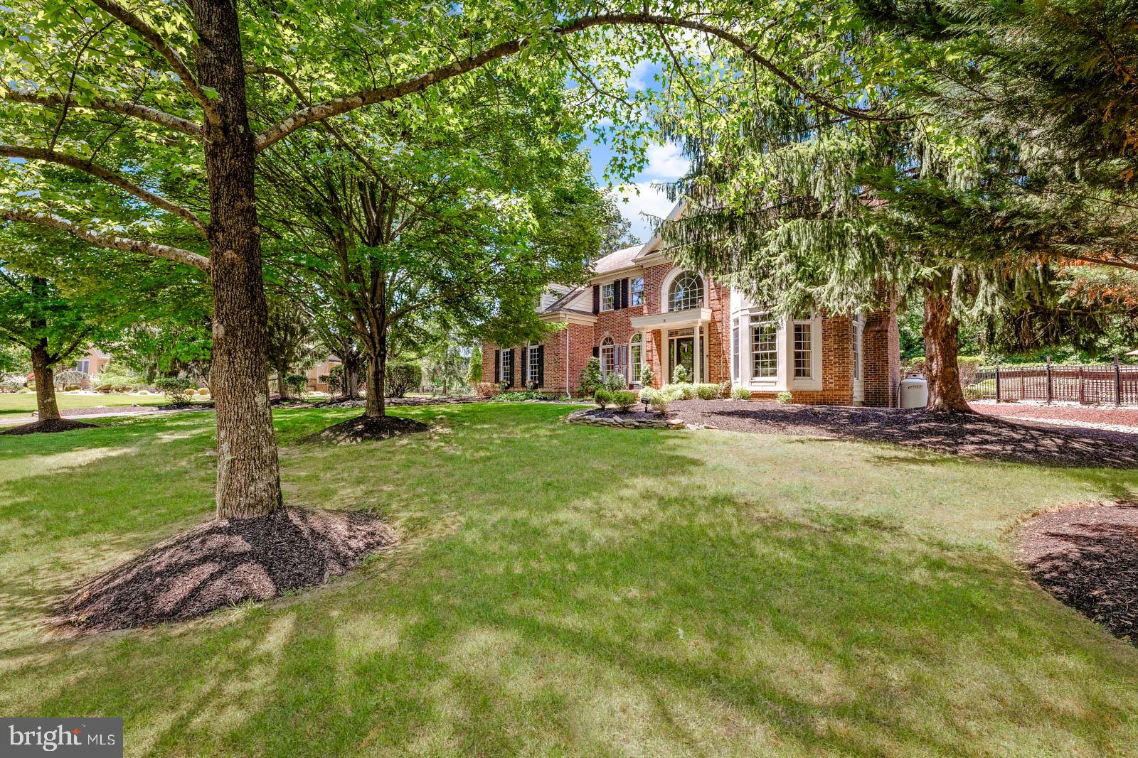 WEDGEWOOD GREENE - Residential