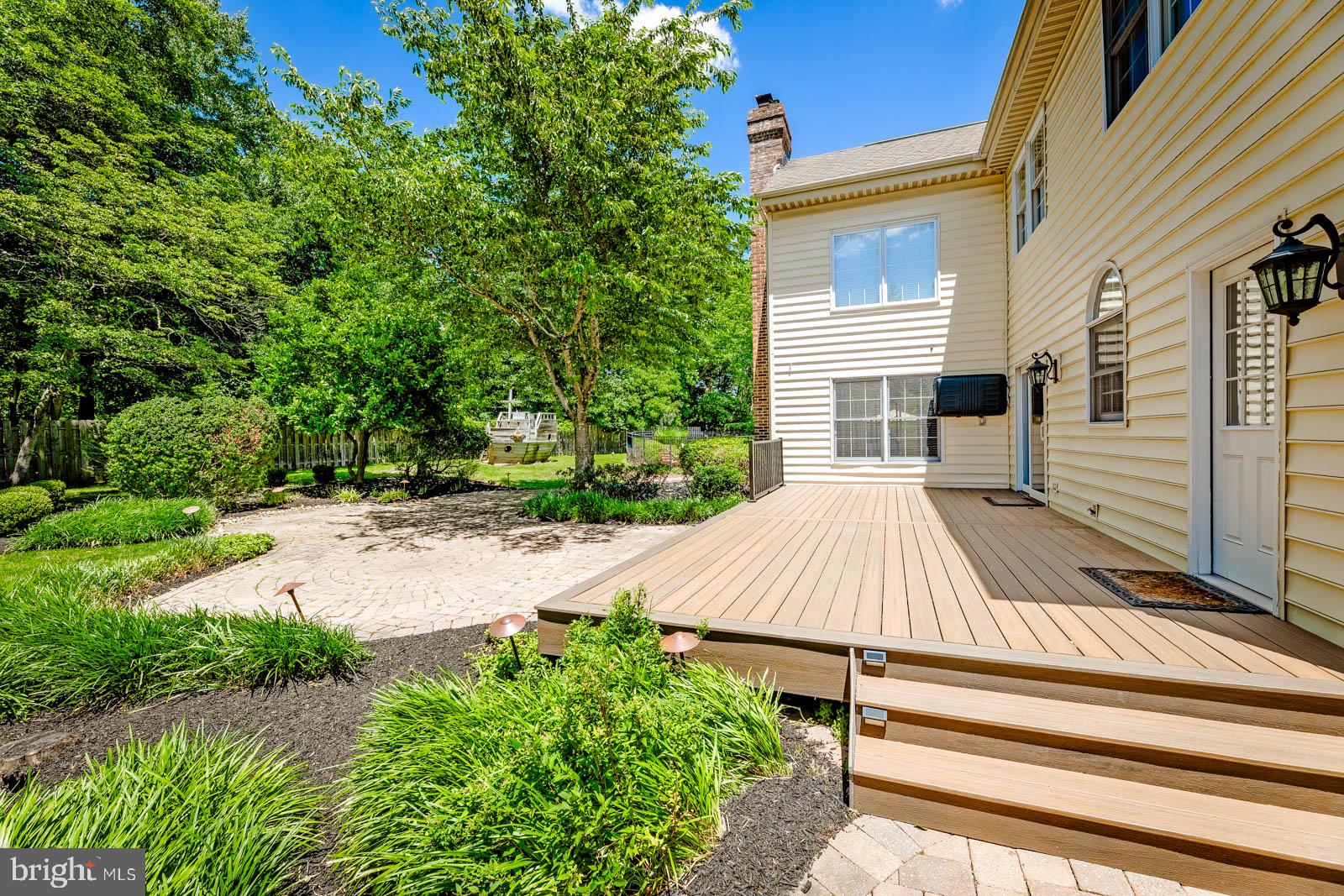 WEDGEWOOD GREENE - Residential