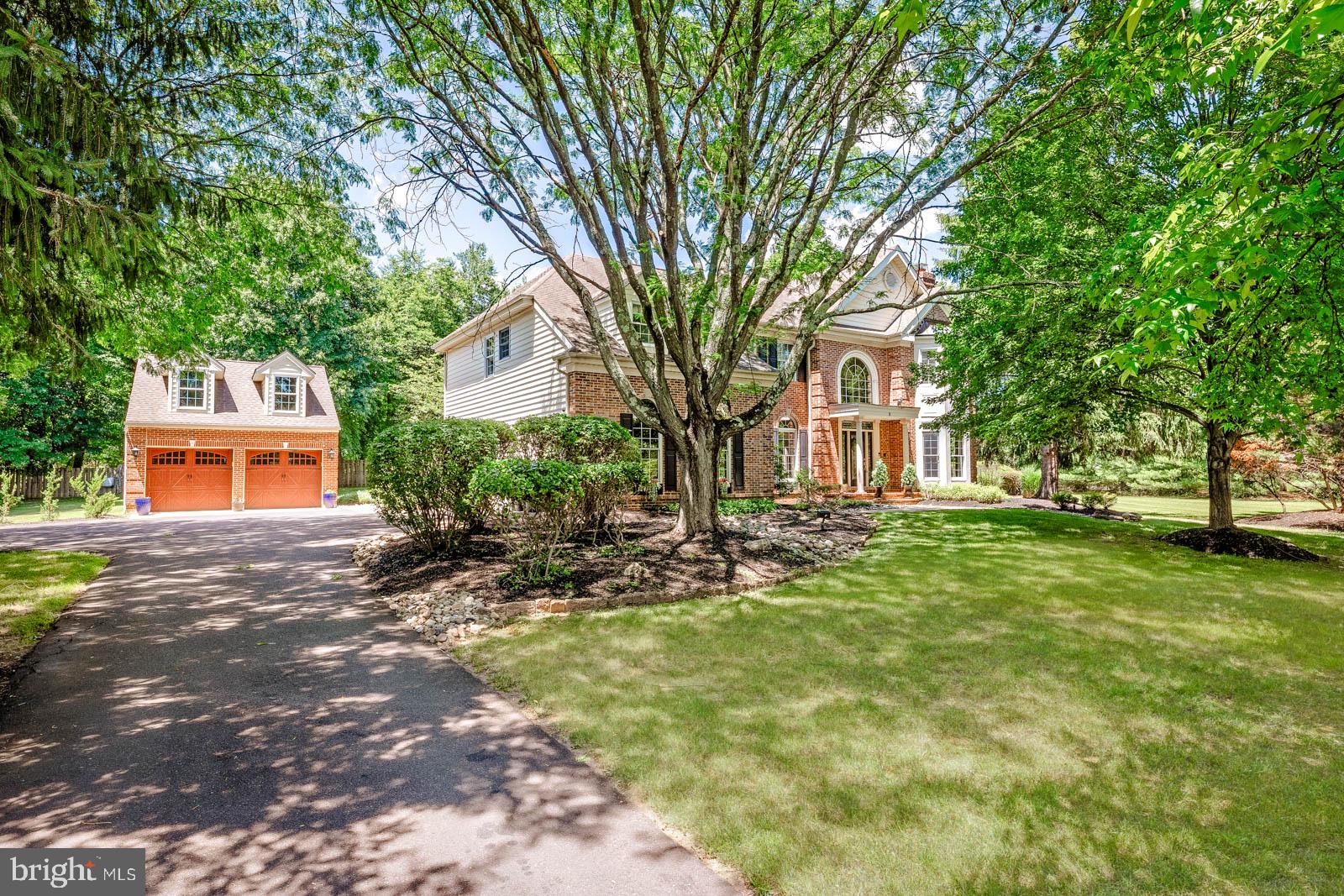 WEDGEWOOD GREENE - Residential