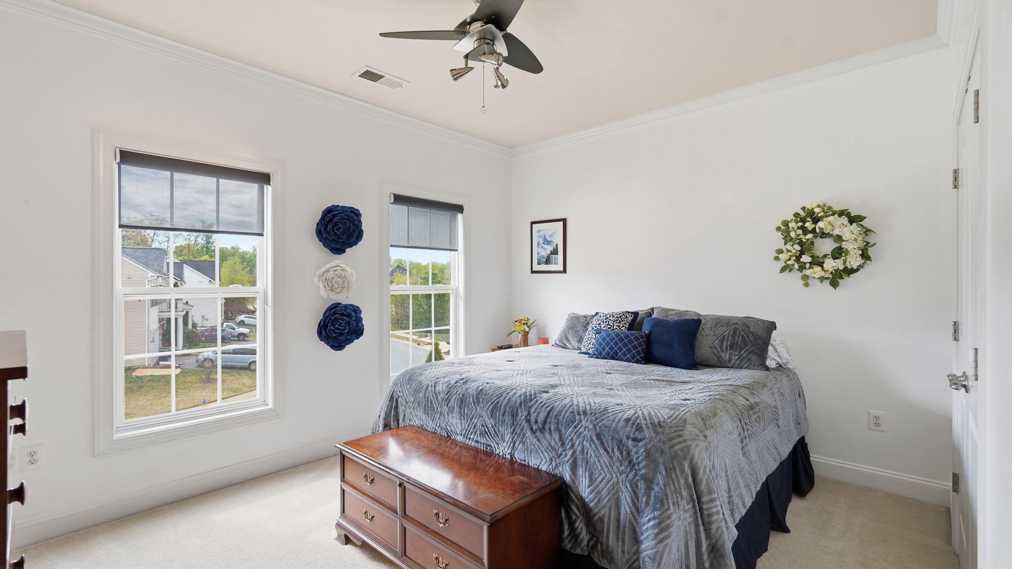 CAMBRIDGE CROSSING - Residential