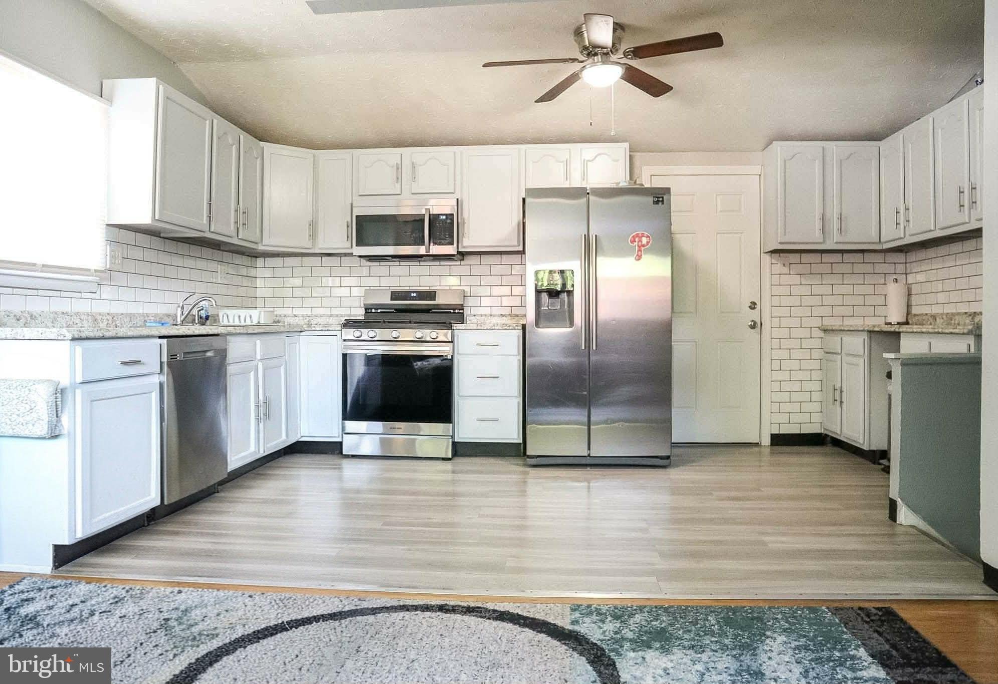 MEADOWVIEW - Residential