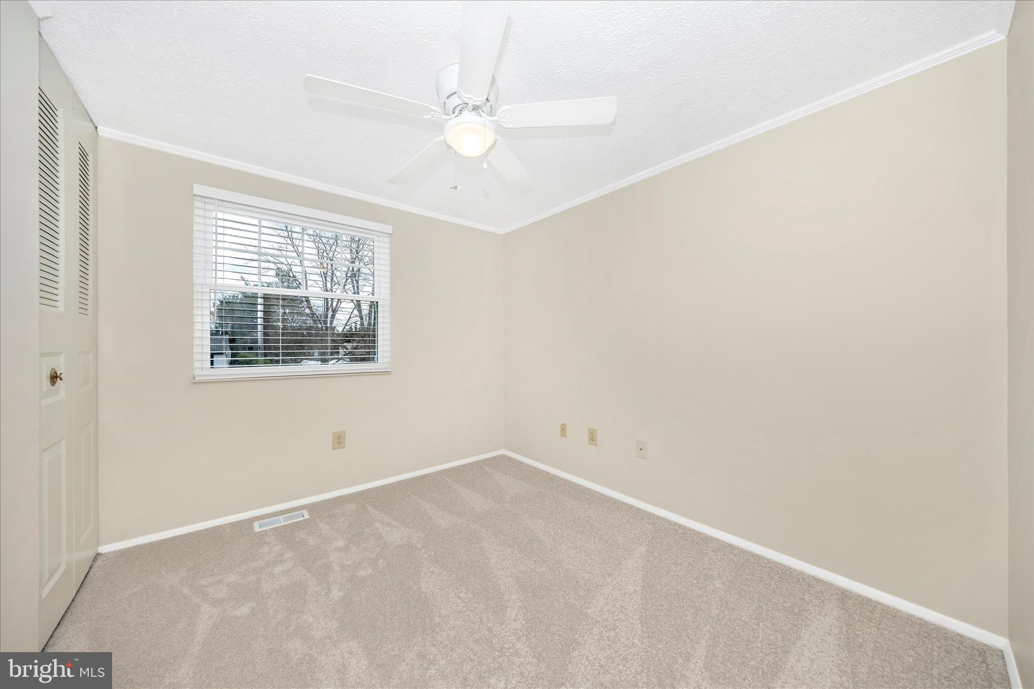 GLADE MANOR - Residential