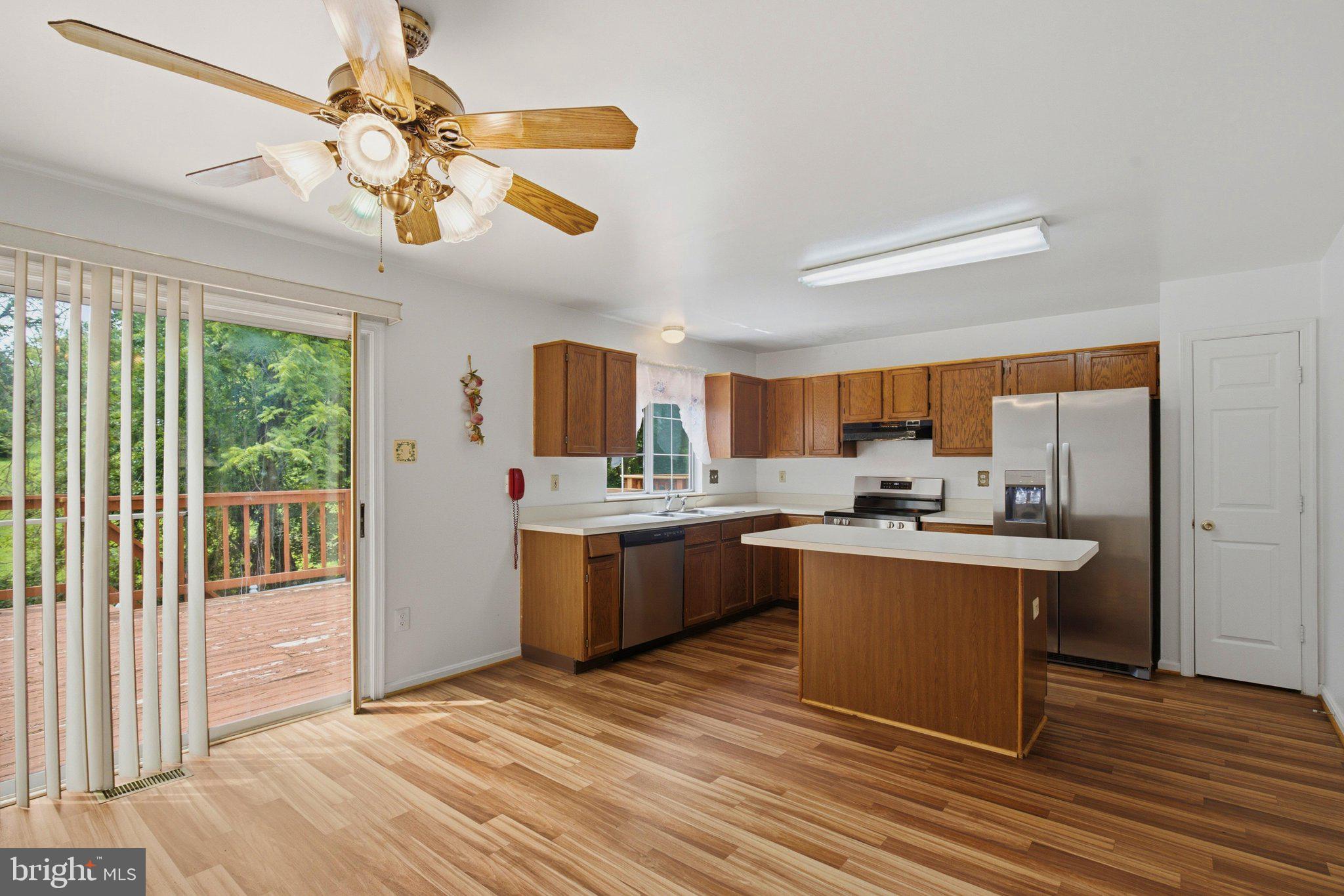 PLEASANT HILLS - Residential