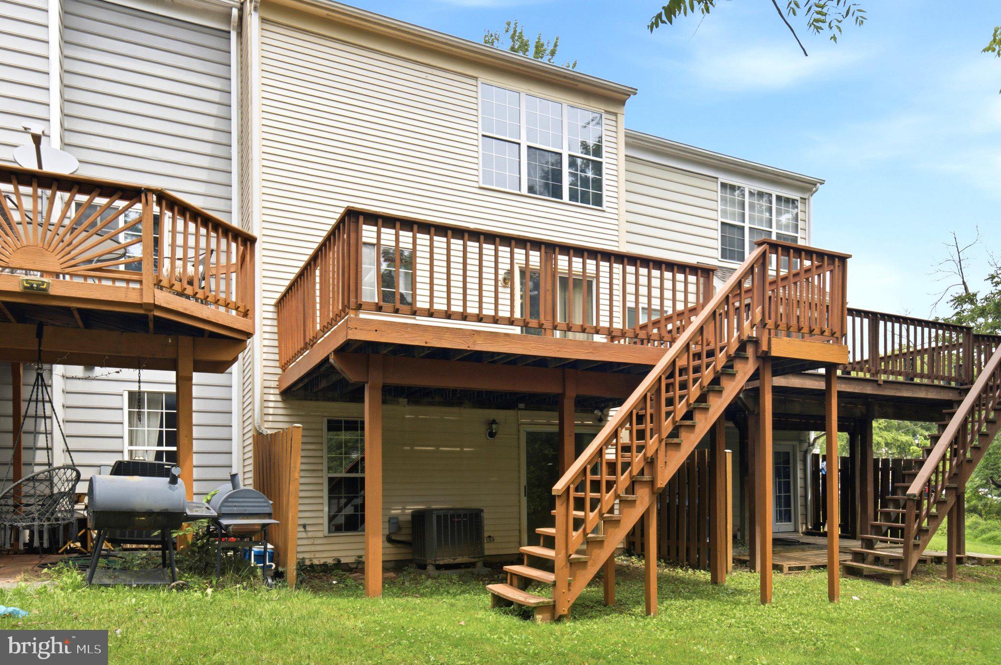 PLEASANT HILLS - Residential