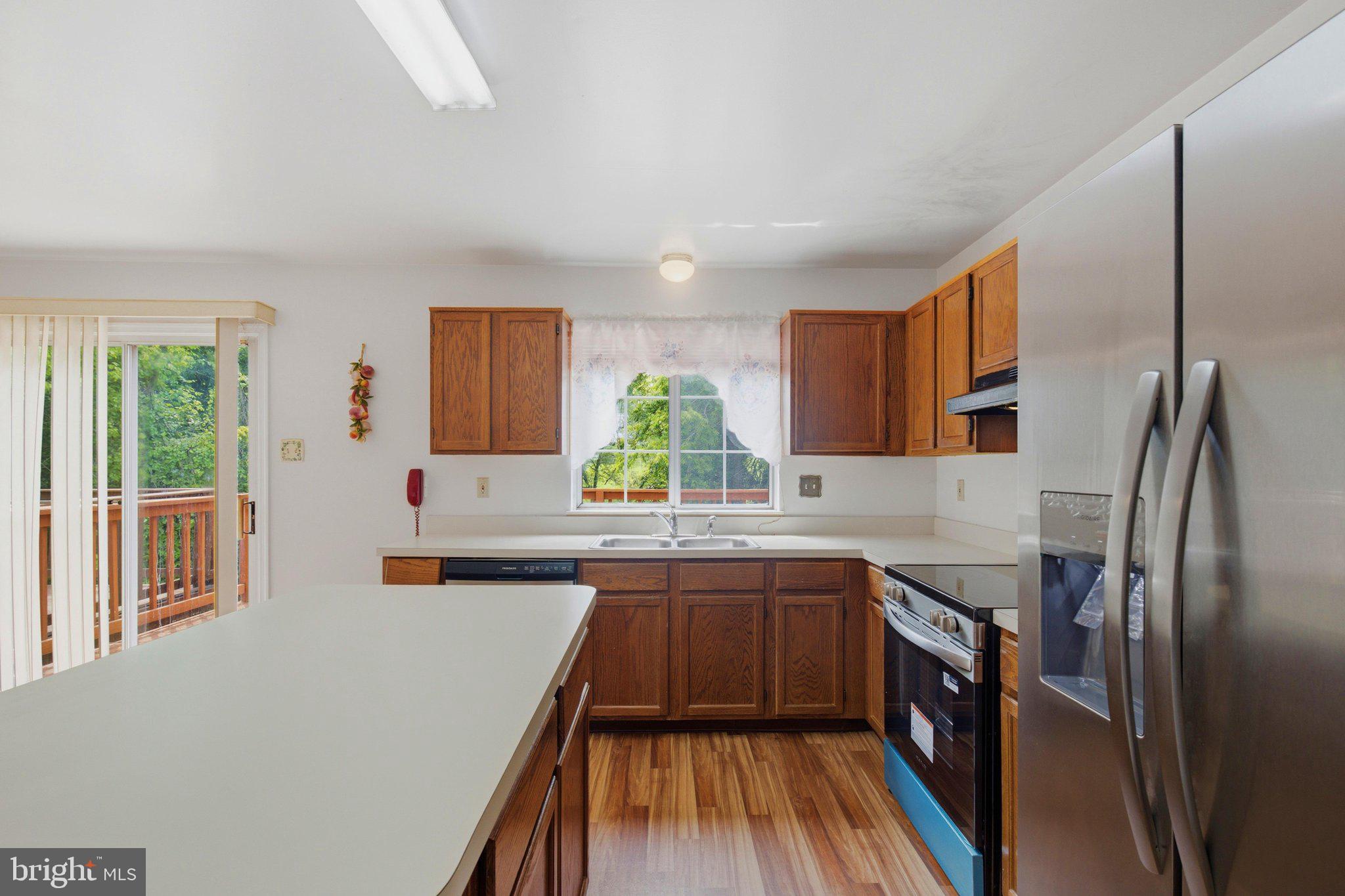 PLEASANT HILLS - Residential