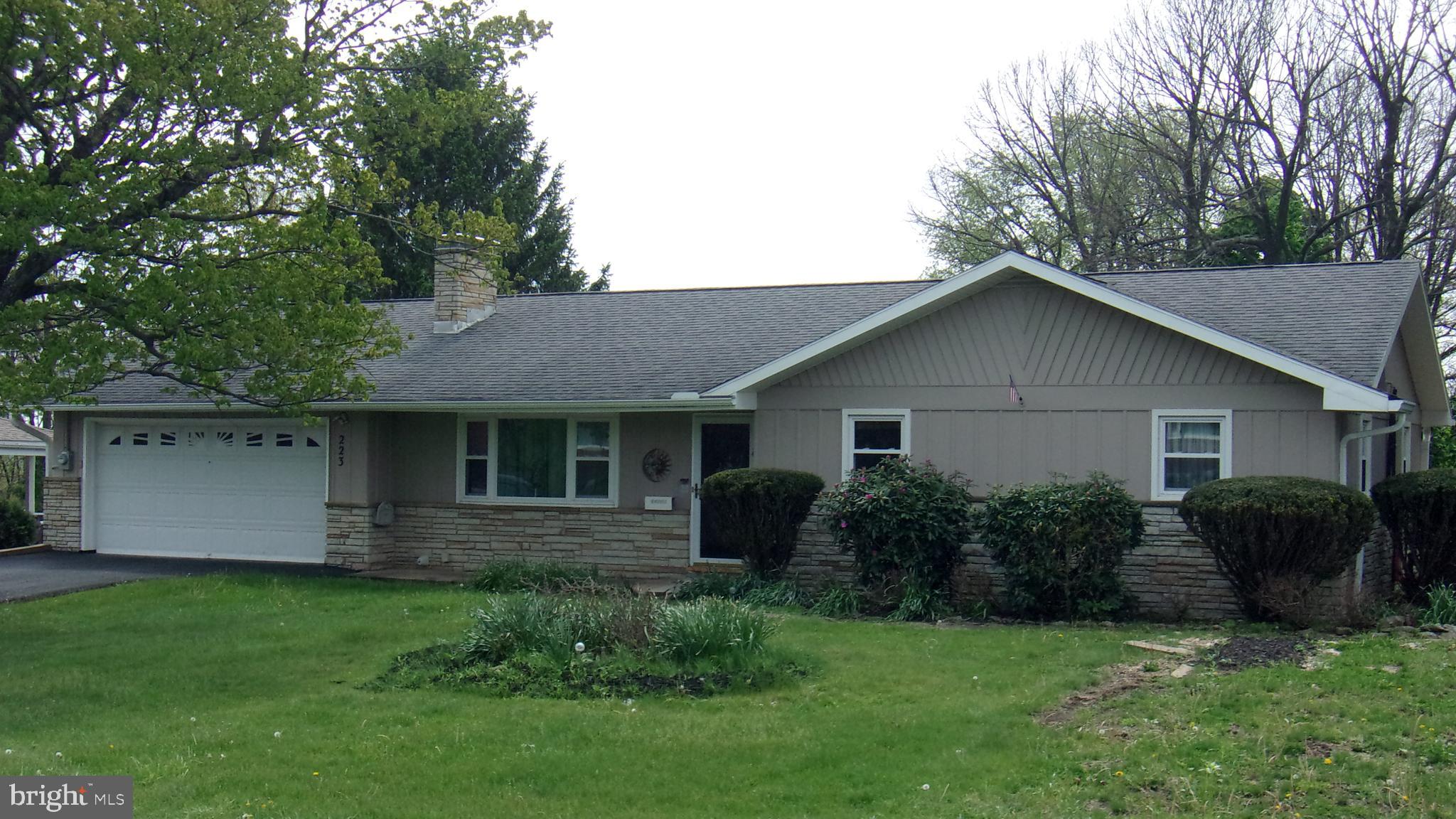 Beautiful ranch style home in Frostburg!  Over 3,000 square foot home with 5 bedrooms and 3 1/2 bath!!!!  Nice hardwood floors through home - Living room with fireplace - dining room with french doors leading to a large trex deck overlooking the beautiful gazebo and pond area!  3 bedrooms & 1 1/2 baths on main level - lower level consists of a large family room with french doors to patio, workshop (super nice) with wood burning stove, bedroom room with connecting full bath, extra room den/study/workout room with storage room, off the family room is a patio - from the patio you have another bedroom with full bath and walk-in closet.  Oh did I say on .90 acres (lot size 106x376 105x370)  and a 2 car garage.... too much to list!  Call and take a look!

--