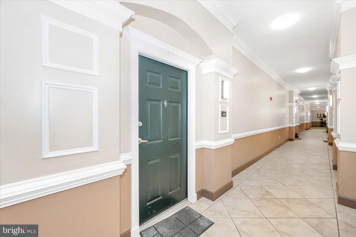 THE COLONNADE AT KENTLANDS - Residential