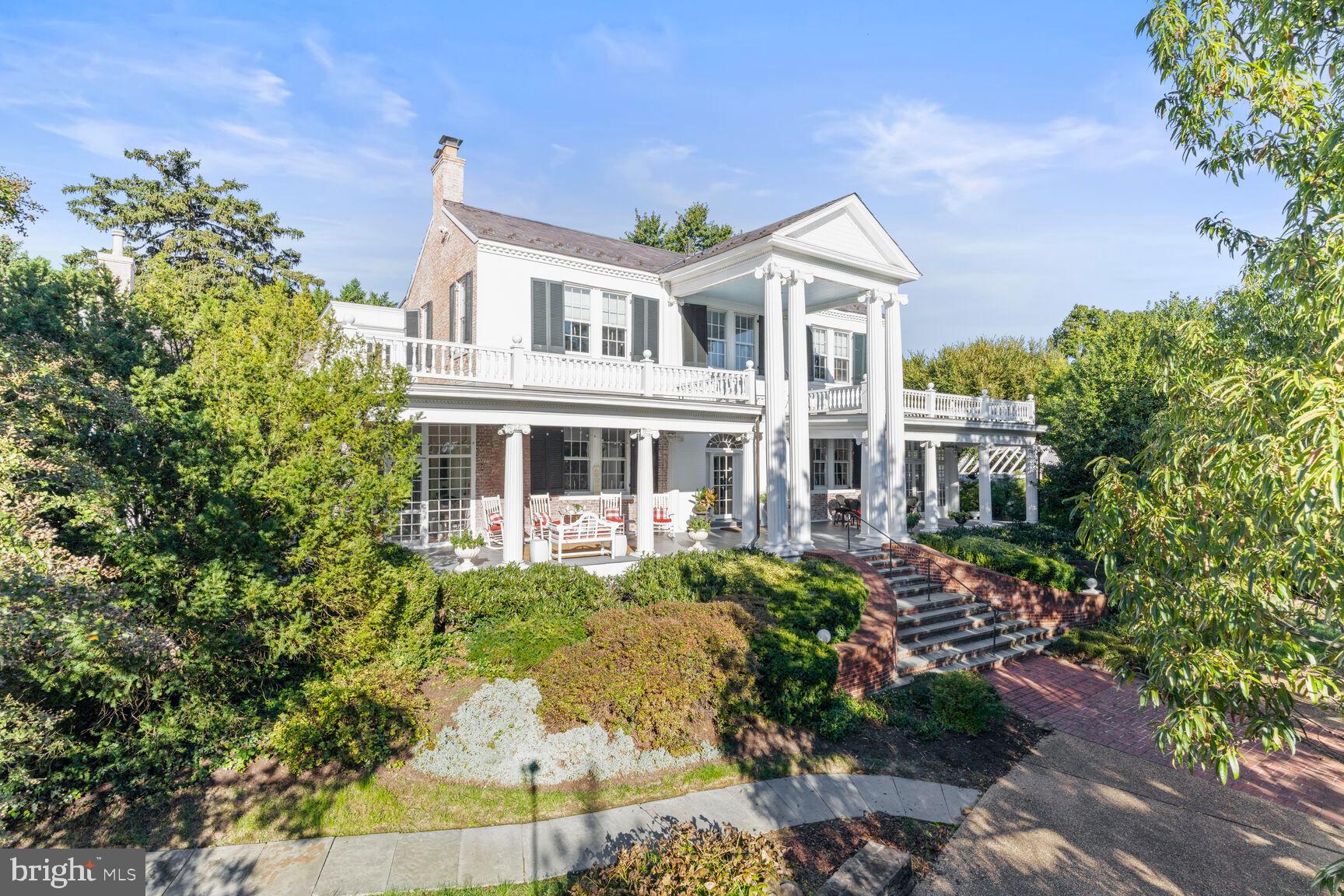 NORTH RIDGE - Residential