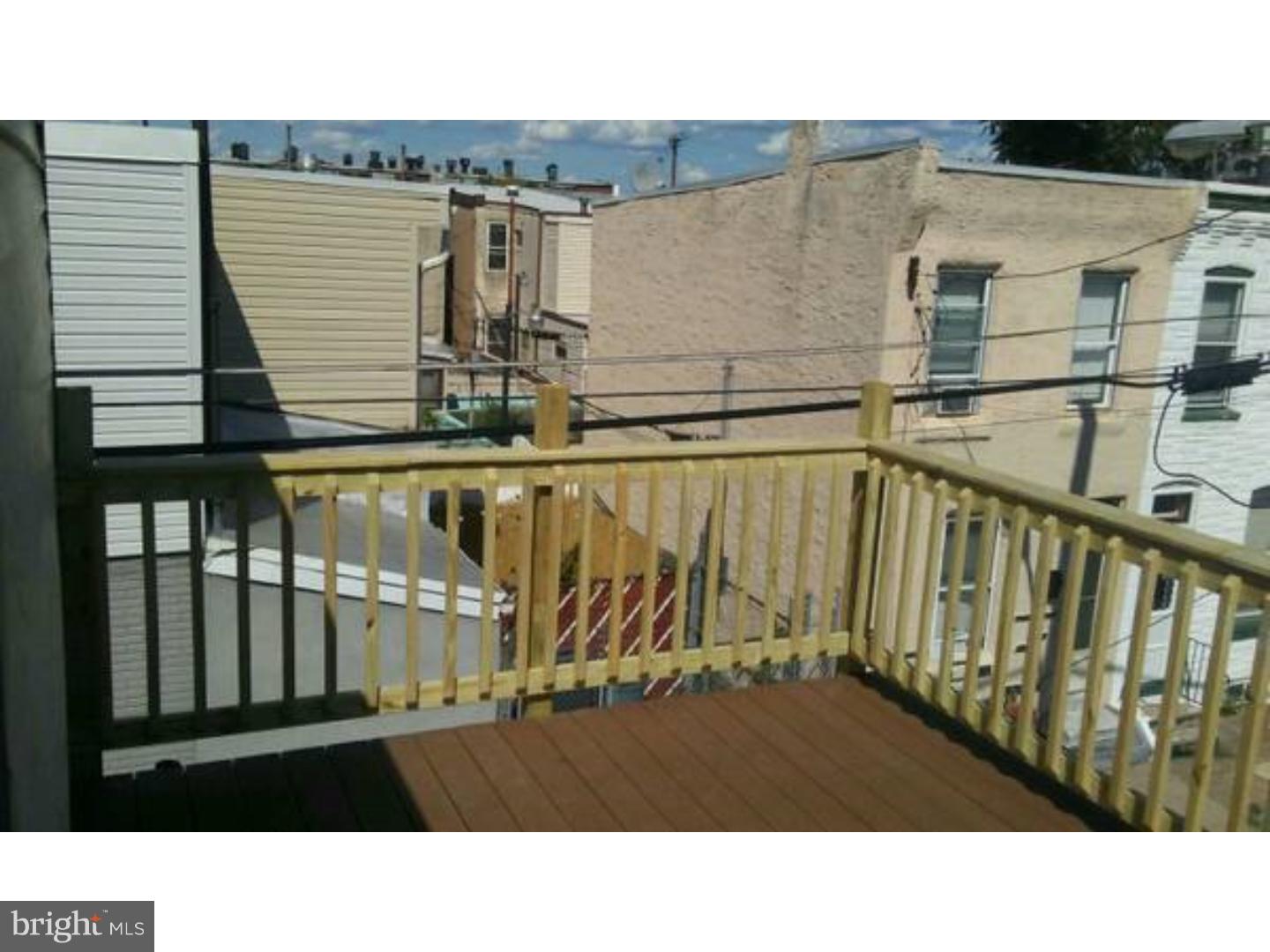 Excellent newly renovated corner 2 Bedroom house in Fishtown. Down the block from Loco Pez, Cedar Point, etc. Great Location! Close to shopping and transportation.   Brand new kitchen with granite counter tops and stainless steel appliances. 2 large bedrooms. New hardwood laminate throughout the home. Small patio for grilling.