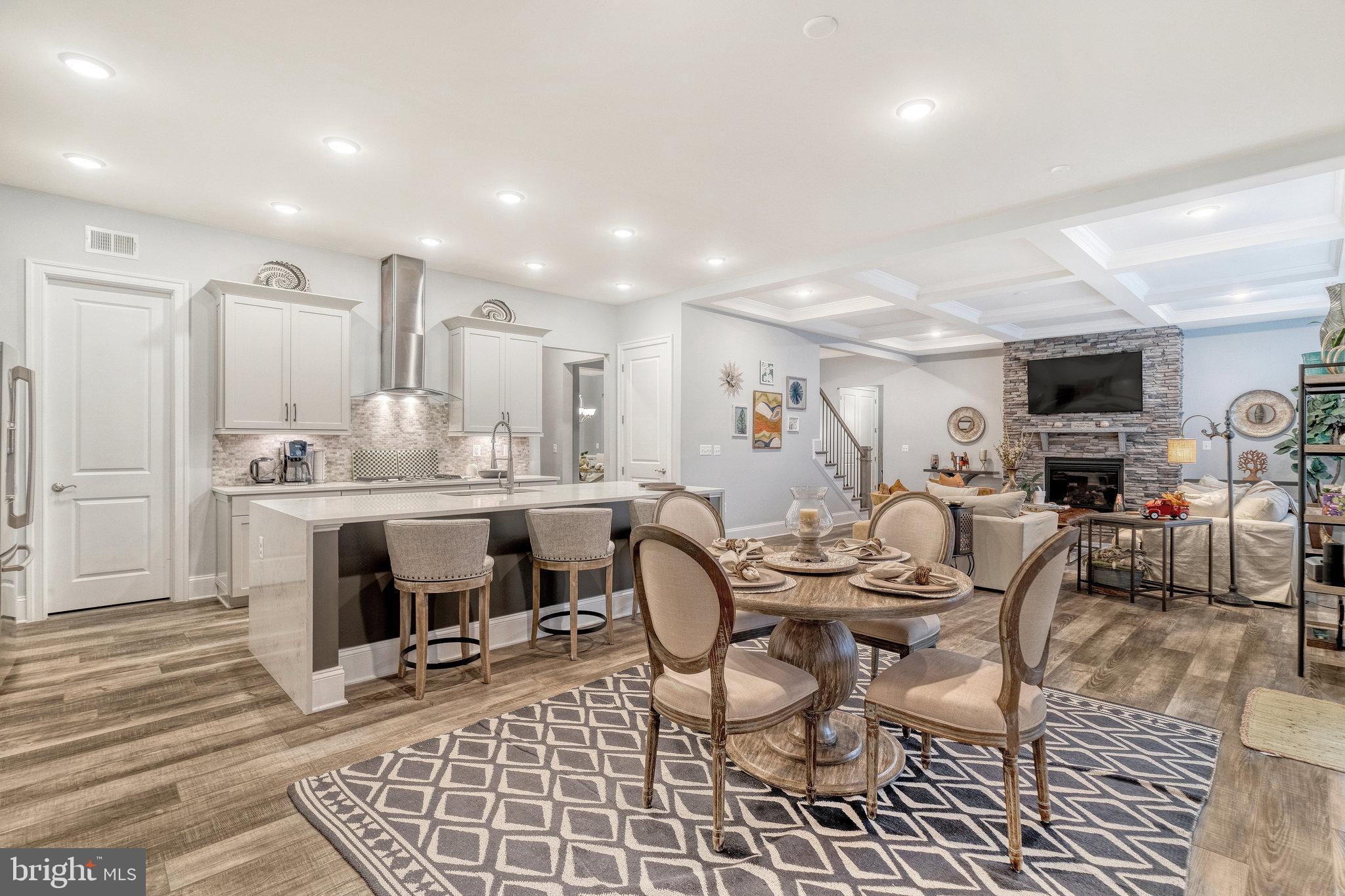 MCINTOSH - Residential