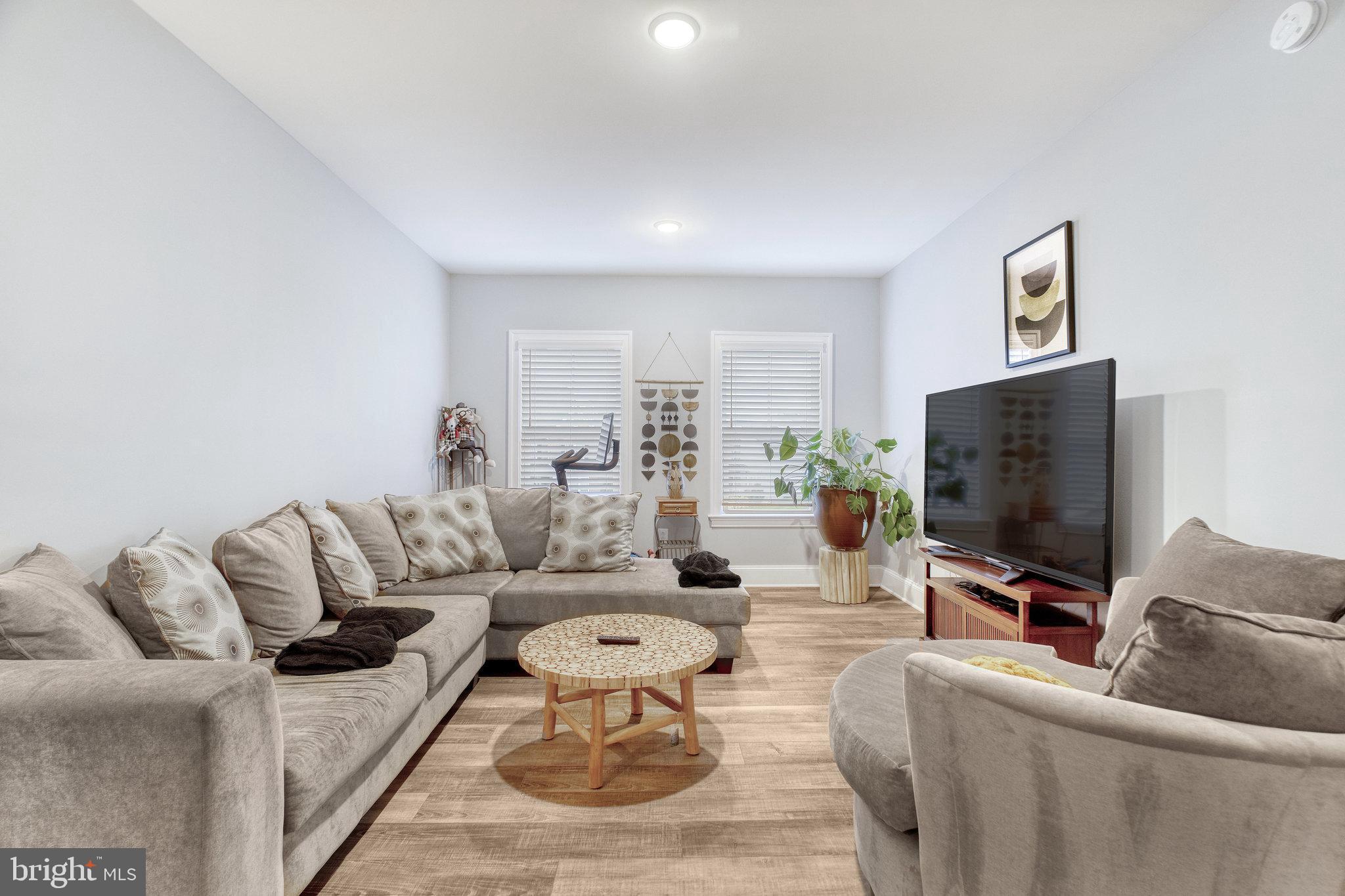 MCINTOSH - Residential