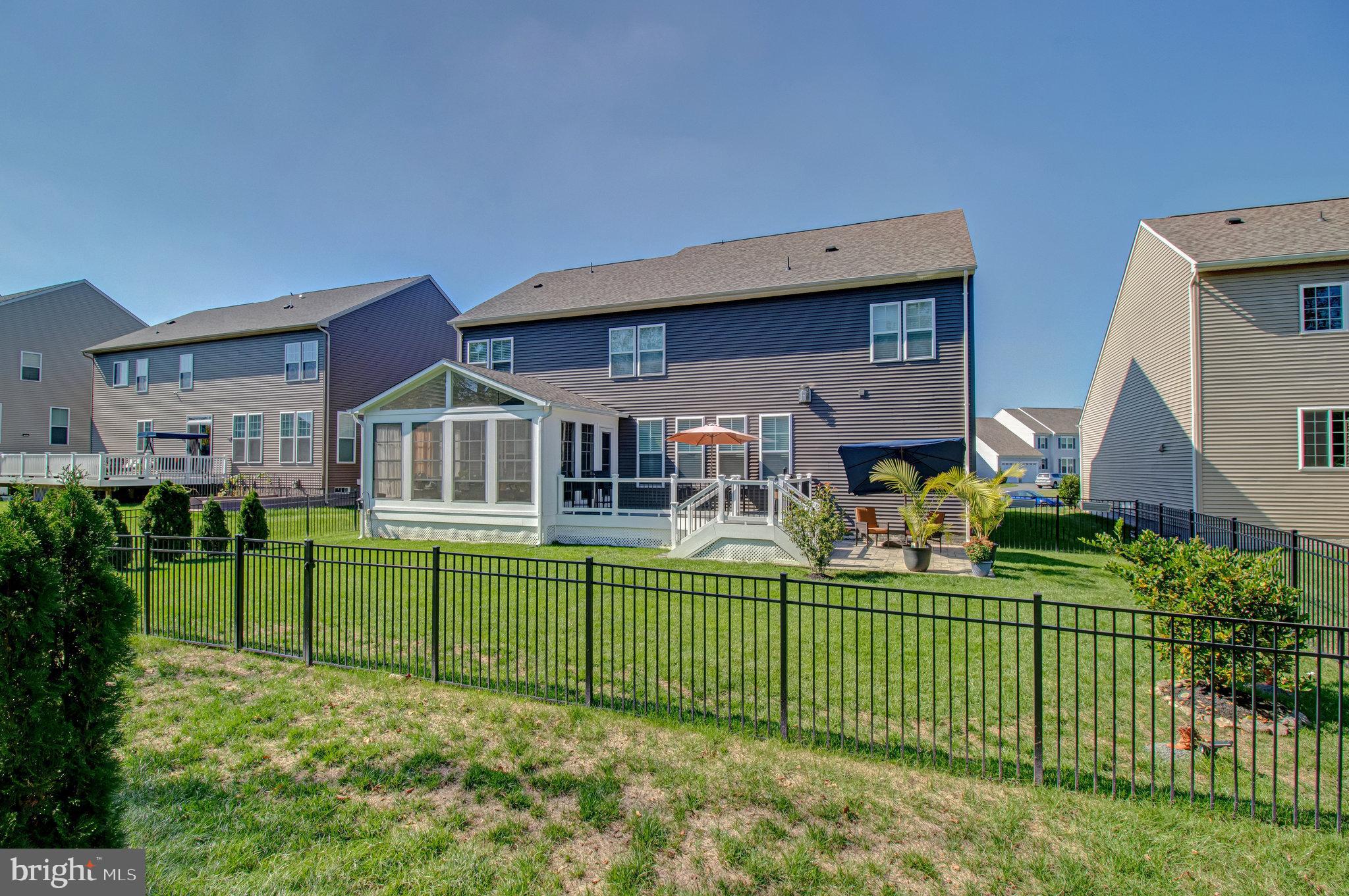 MCINTOSH - Residential