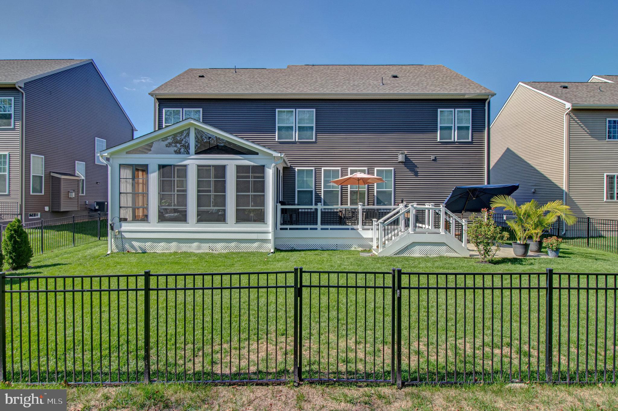 MCINTOSH - Residential