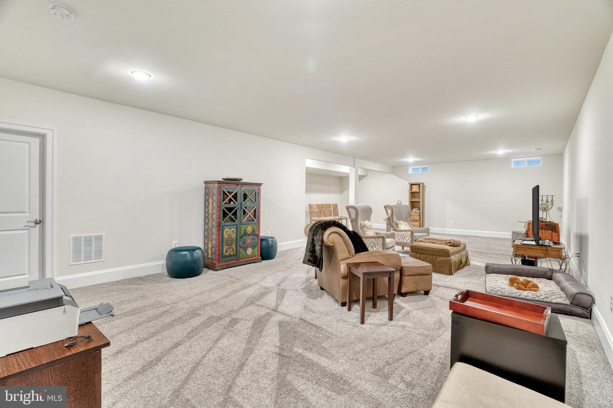 MCINTOSH - Residential