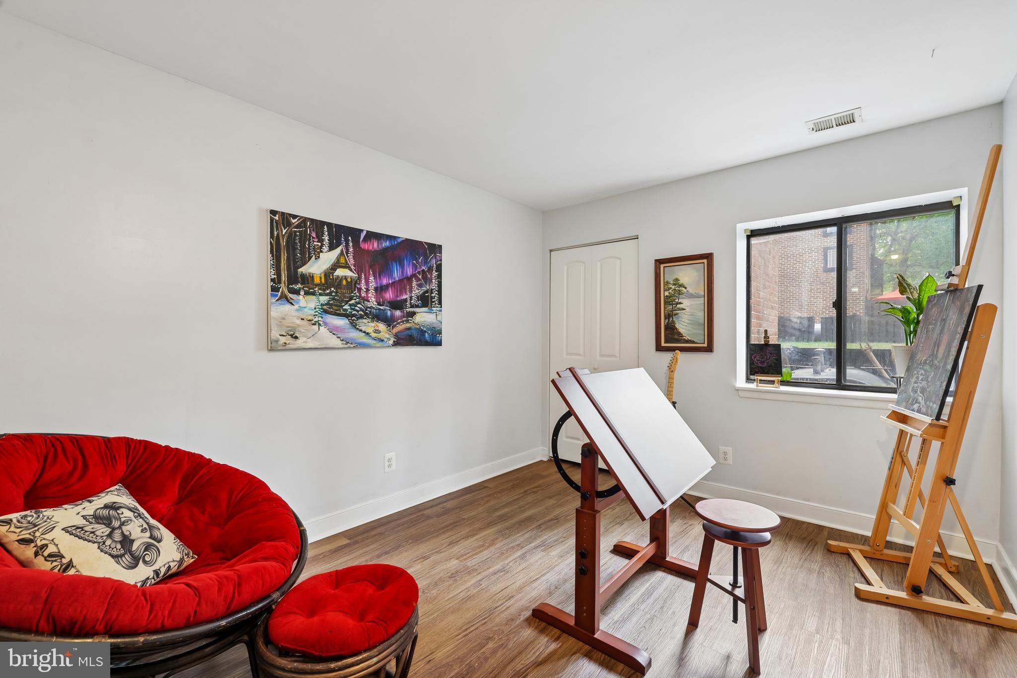 NORTH GREEN CONDOMINIUMS - Residential