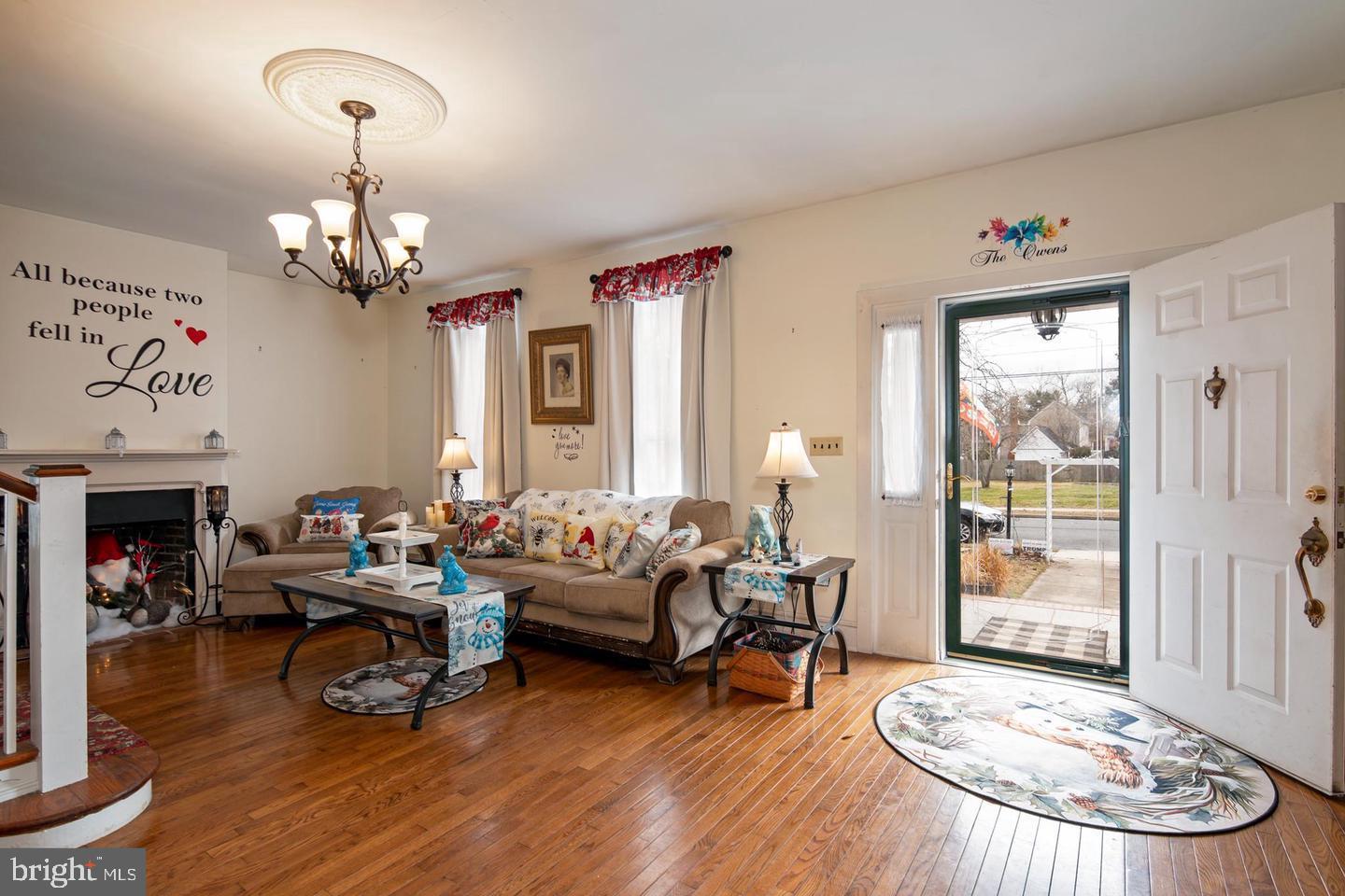 HISTORIC DISTRICT - WEST END - Residential