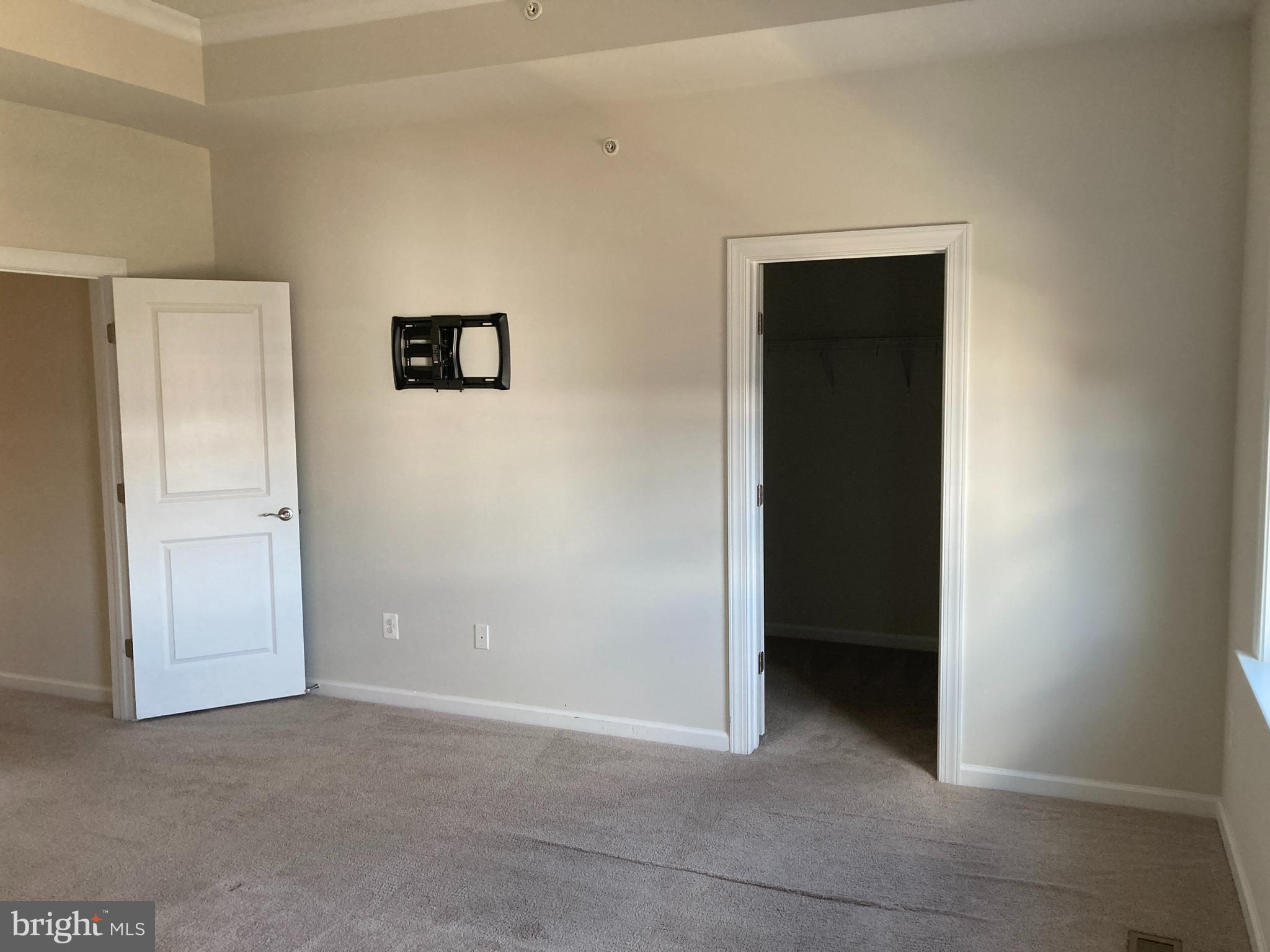 KINCORA - Residential Lease