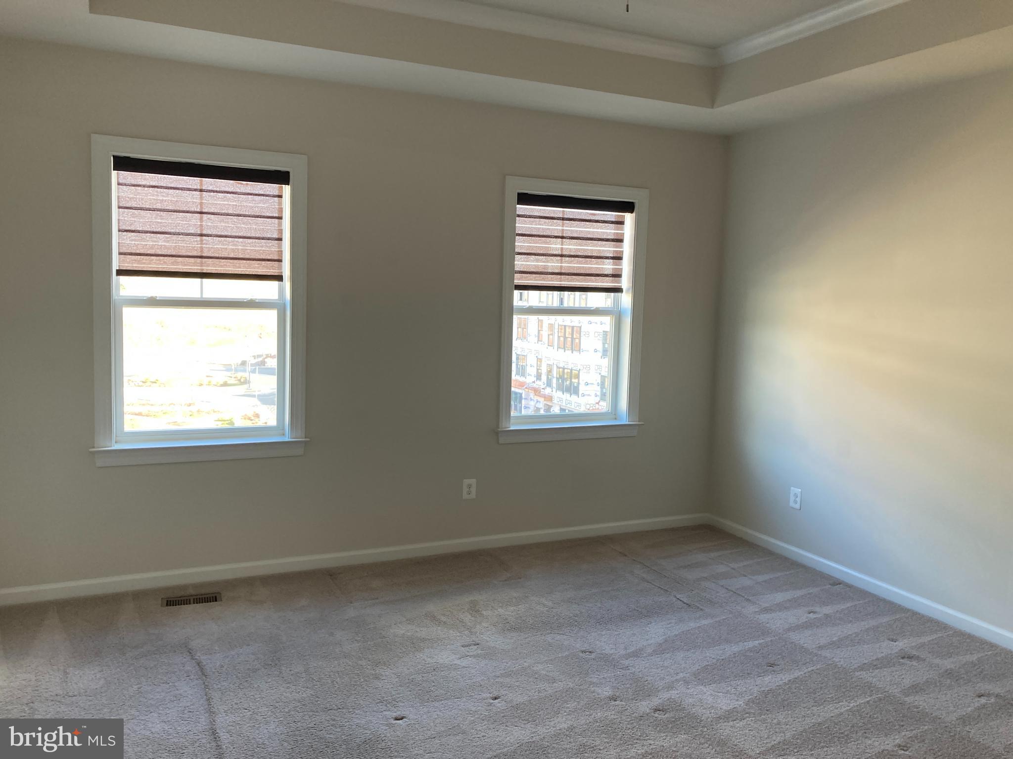 KINCORA - Residential Lease
