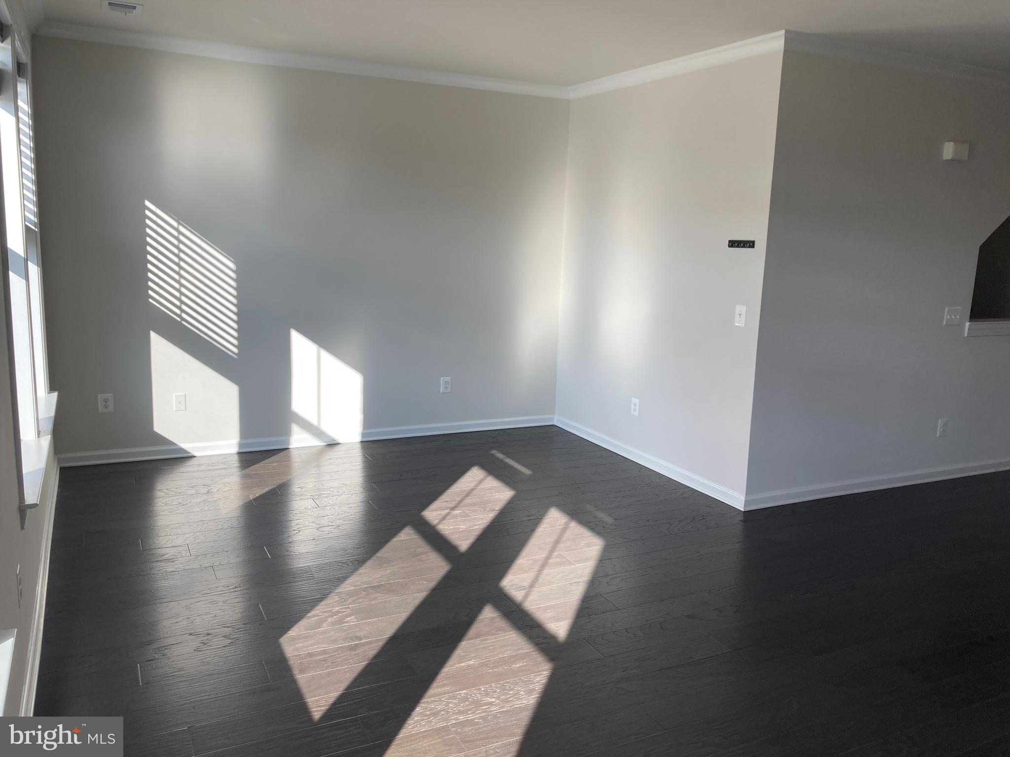 KINCORA - Residential Lease