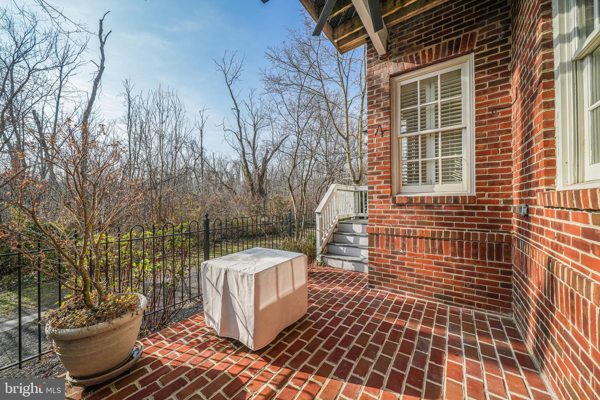 FORDS LANDING - Residential