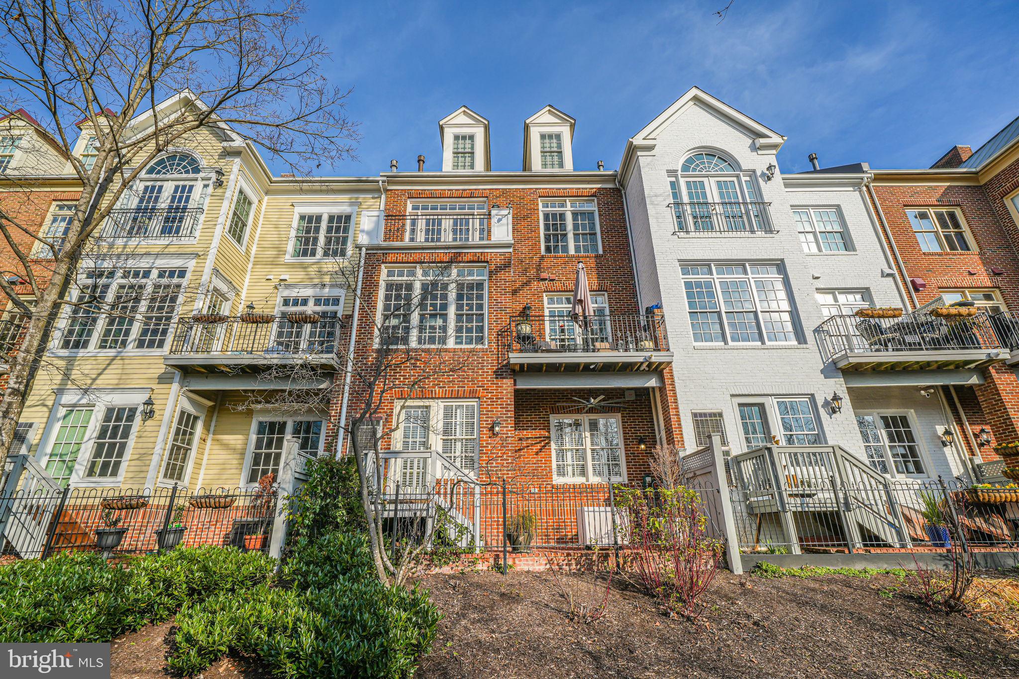 FORDS LANDING - Residential