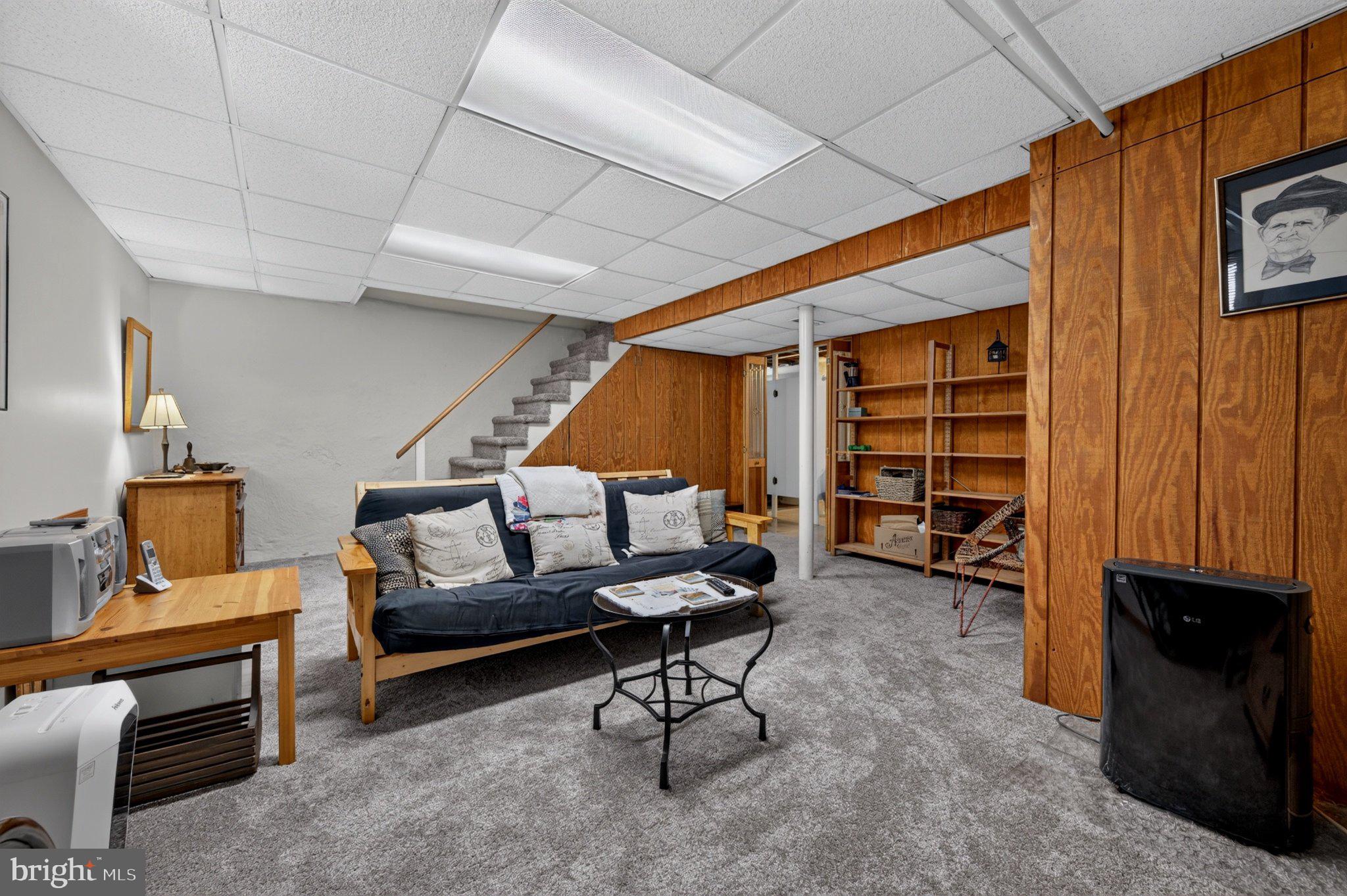 OAK LANE MANOR - Residential